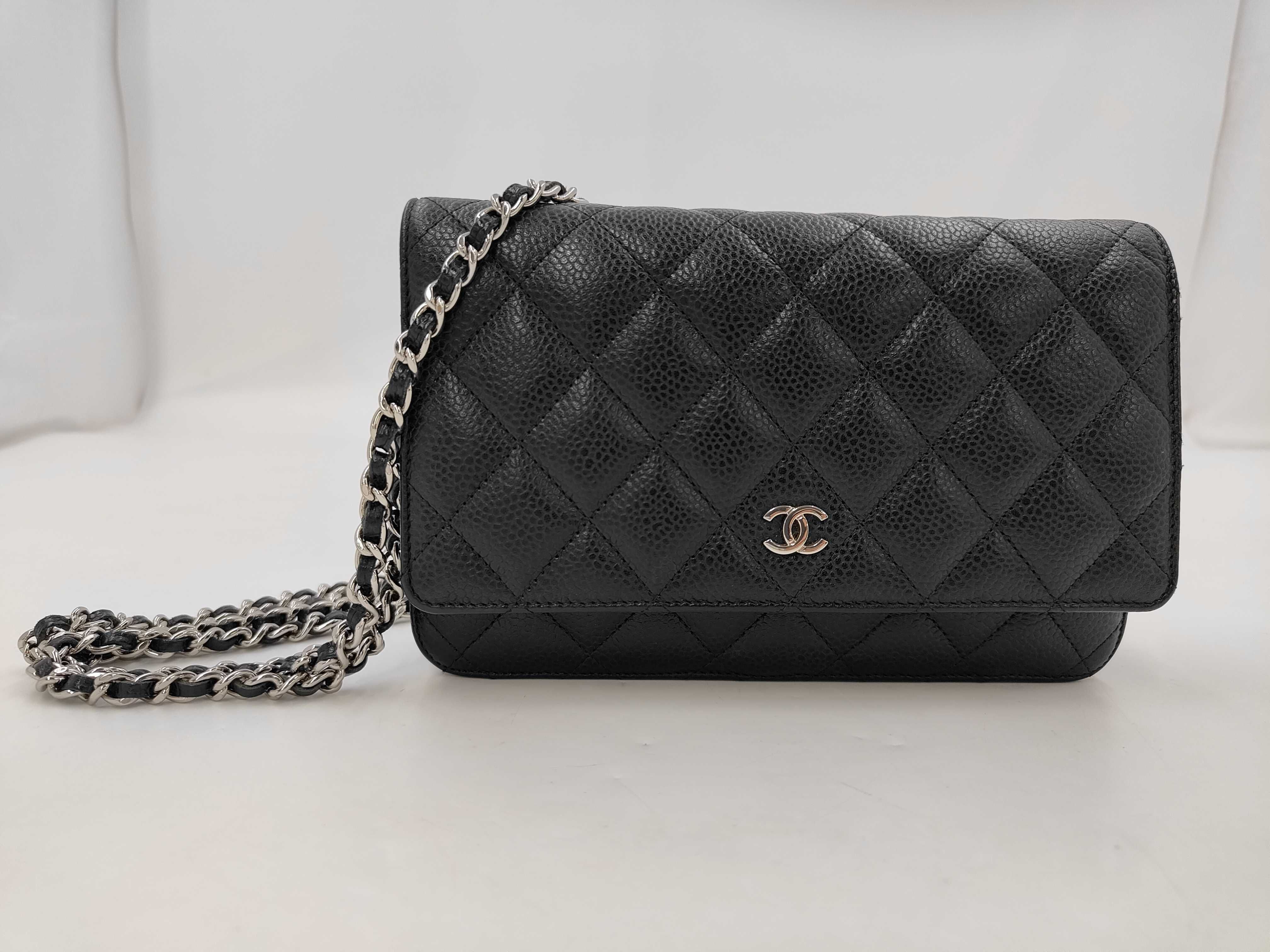 Matelasse Caviar Skin Chain Wallet Shoulder Bag