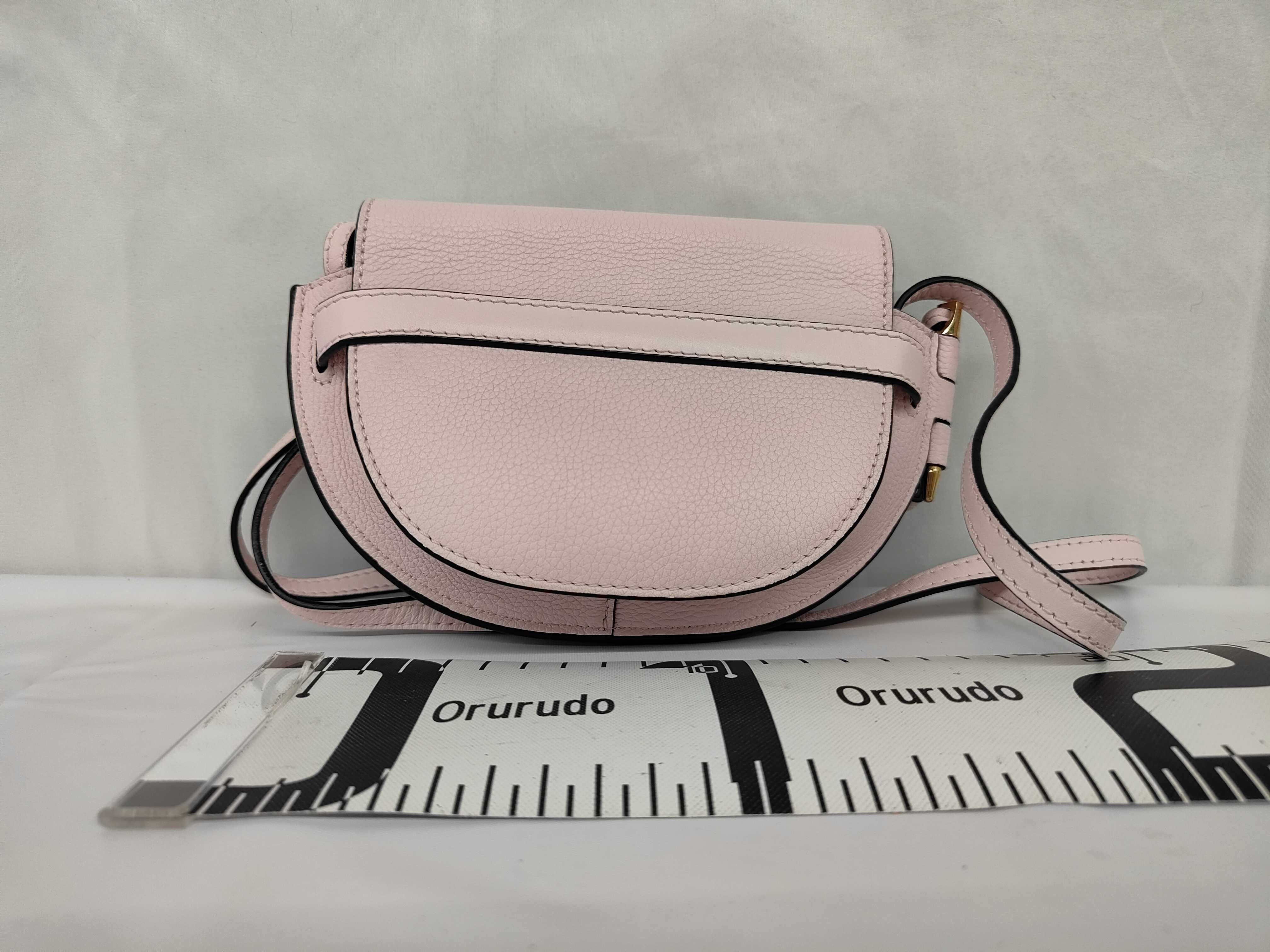 bag / pre-owned — view 2