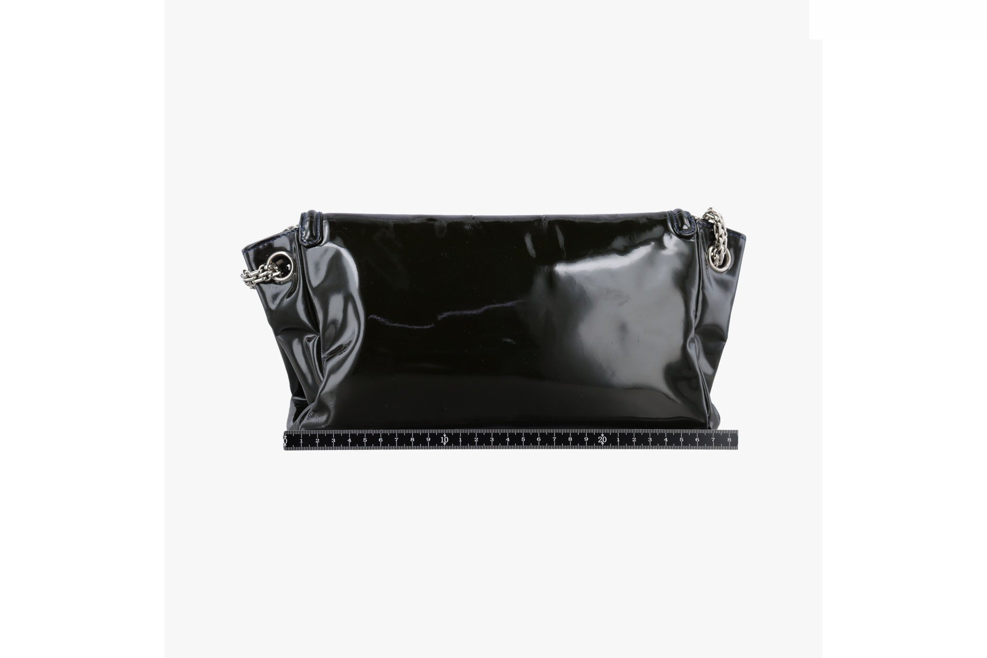 Chain flap patent green — view 2