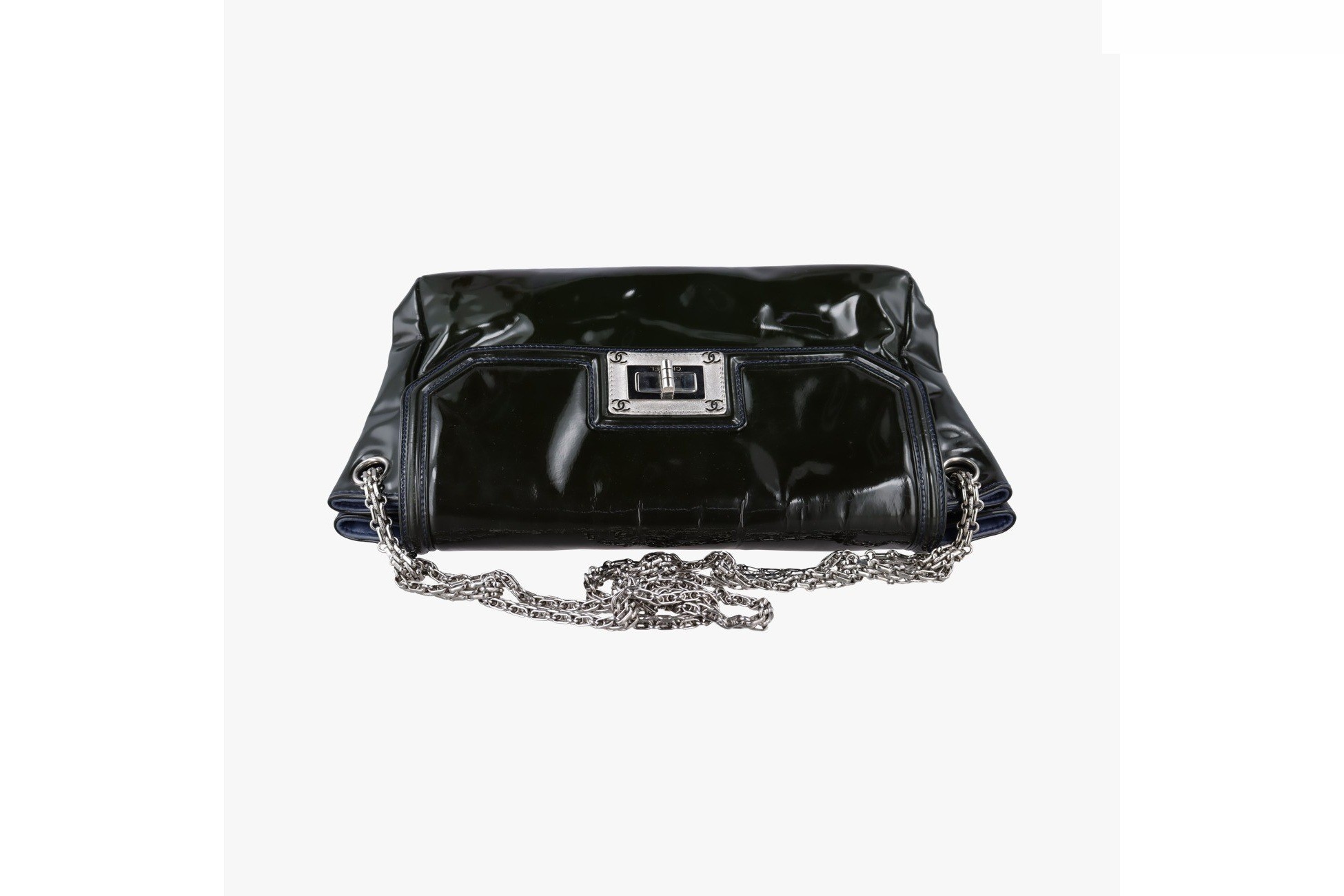 Chain flap patent green — view 5