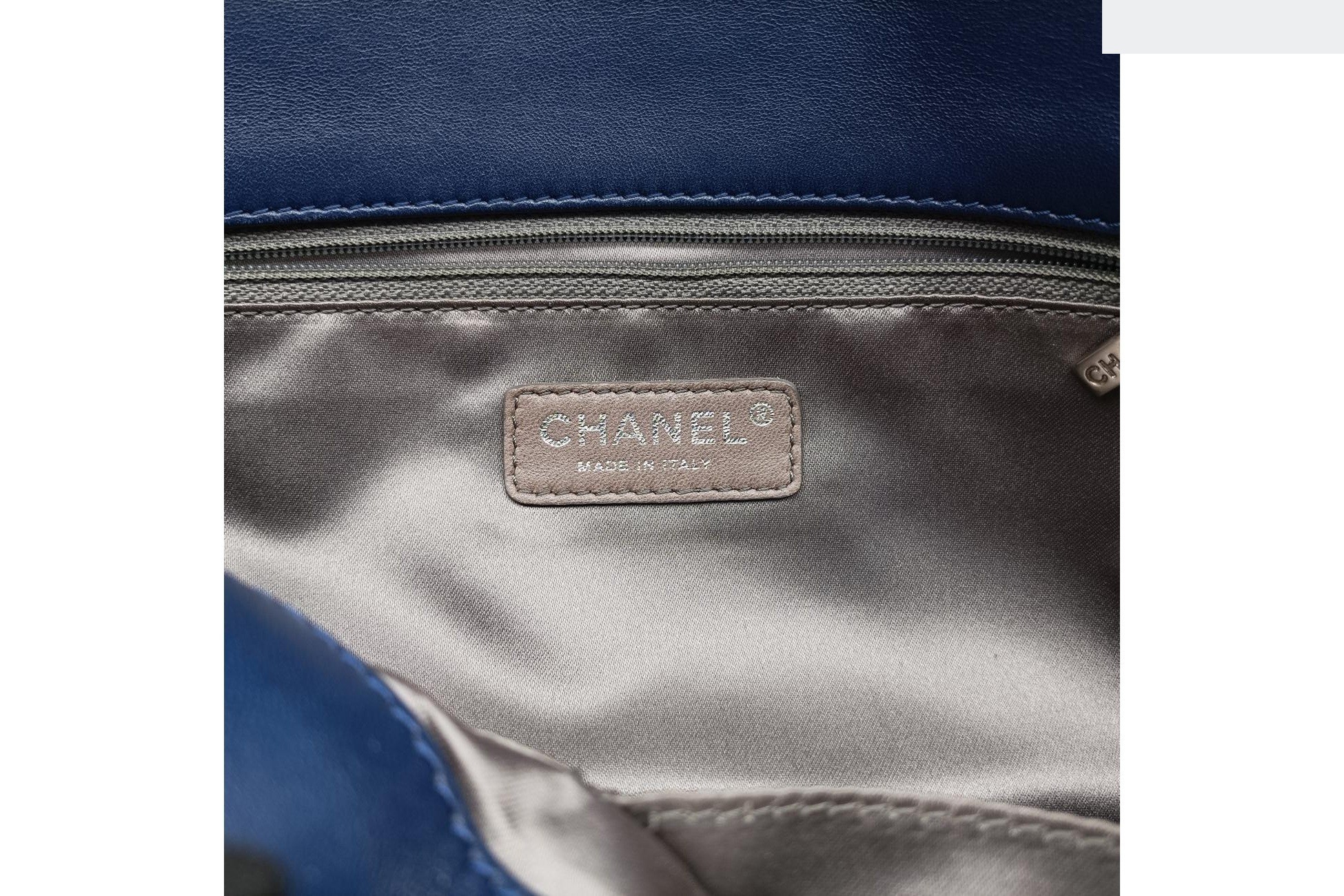 Chain flap patent green — view 7