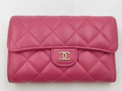 Matelassé Caviar Skin Tri-fold Wallet GC2XTJK5