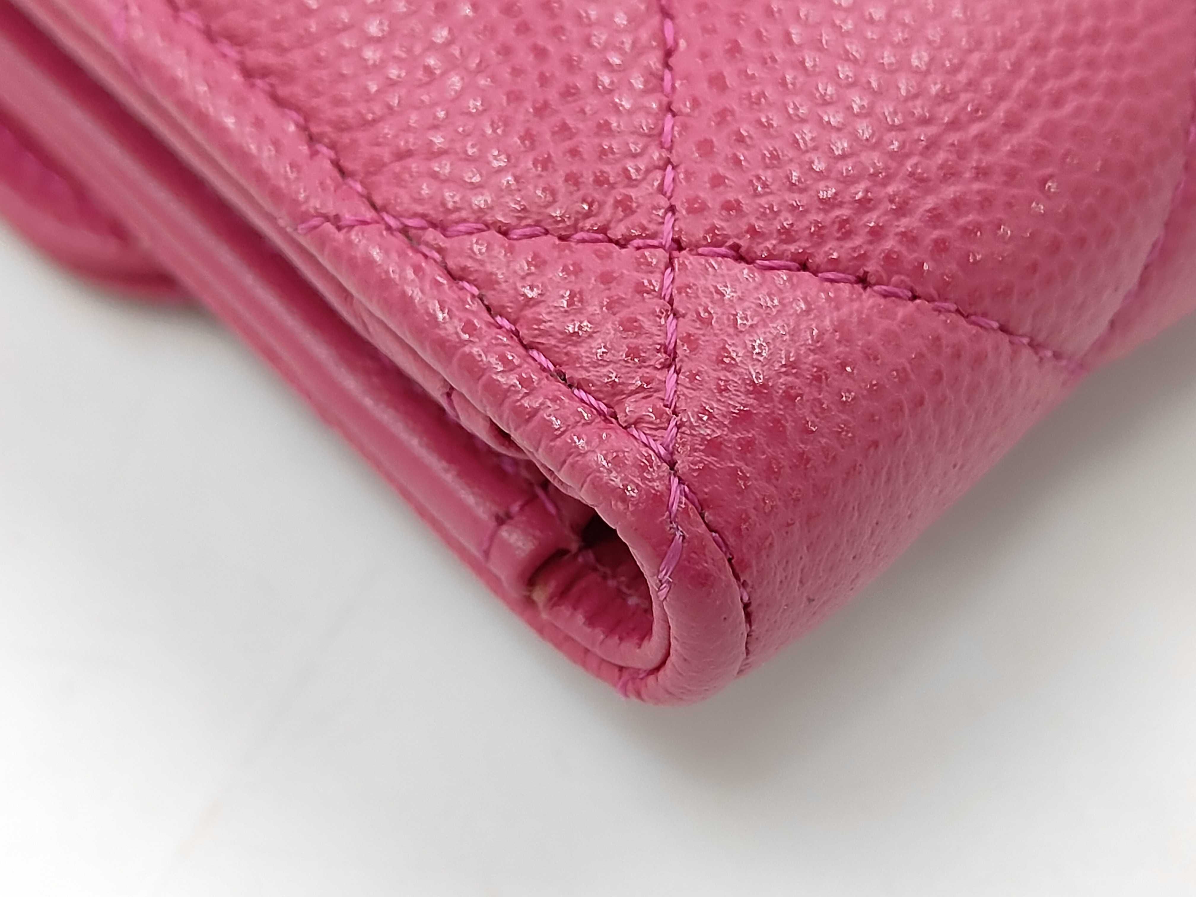 Matelassé Caviar Skin Tri-fold Wallet GC2XTJK5 — view 3