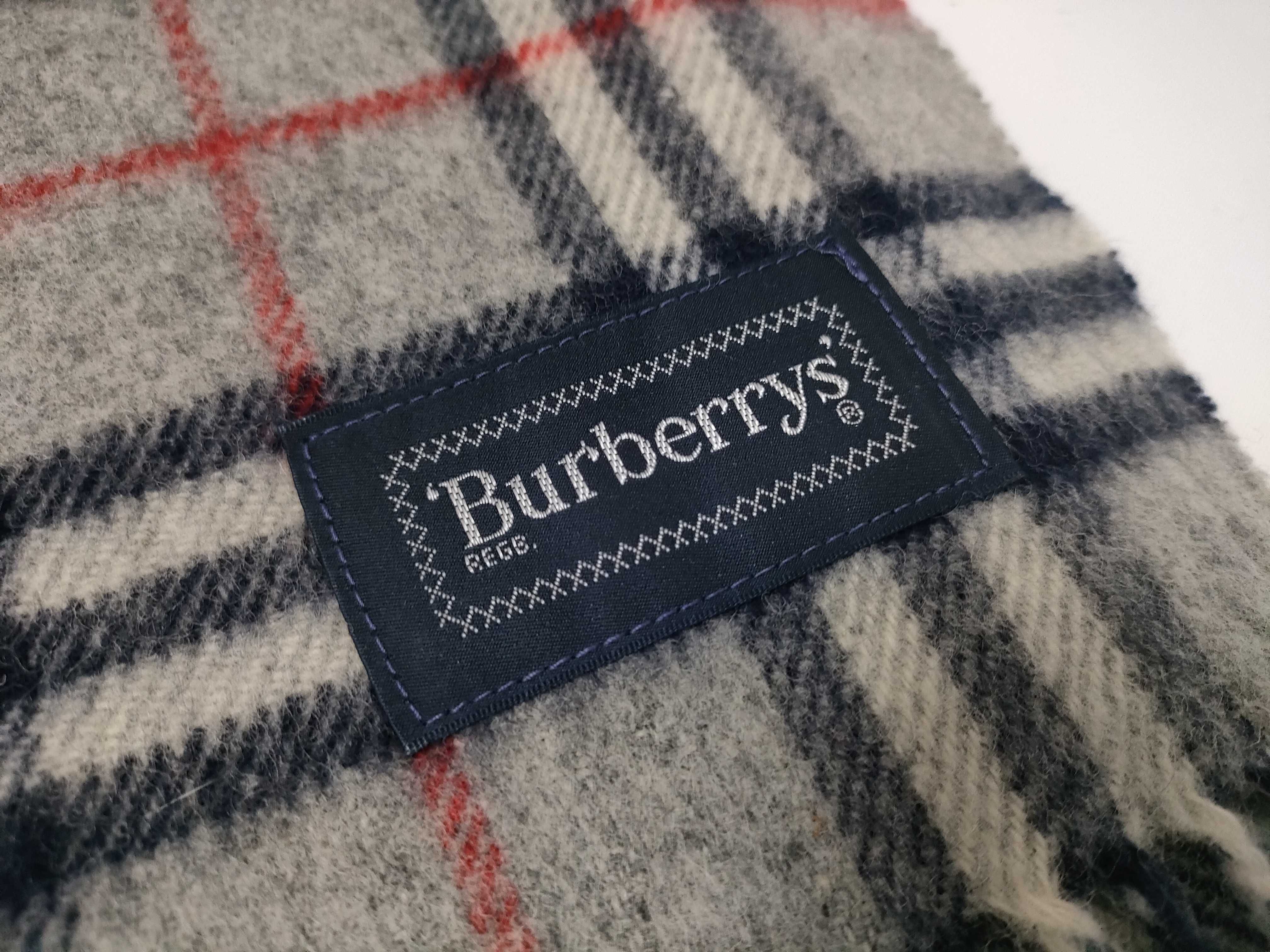 wool shawl/blanket in gray, other accessories. — view 4