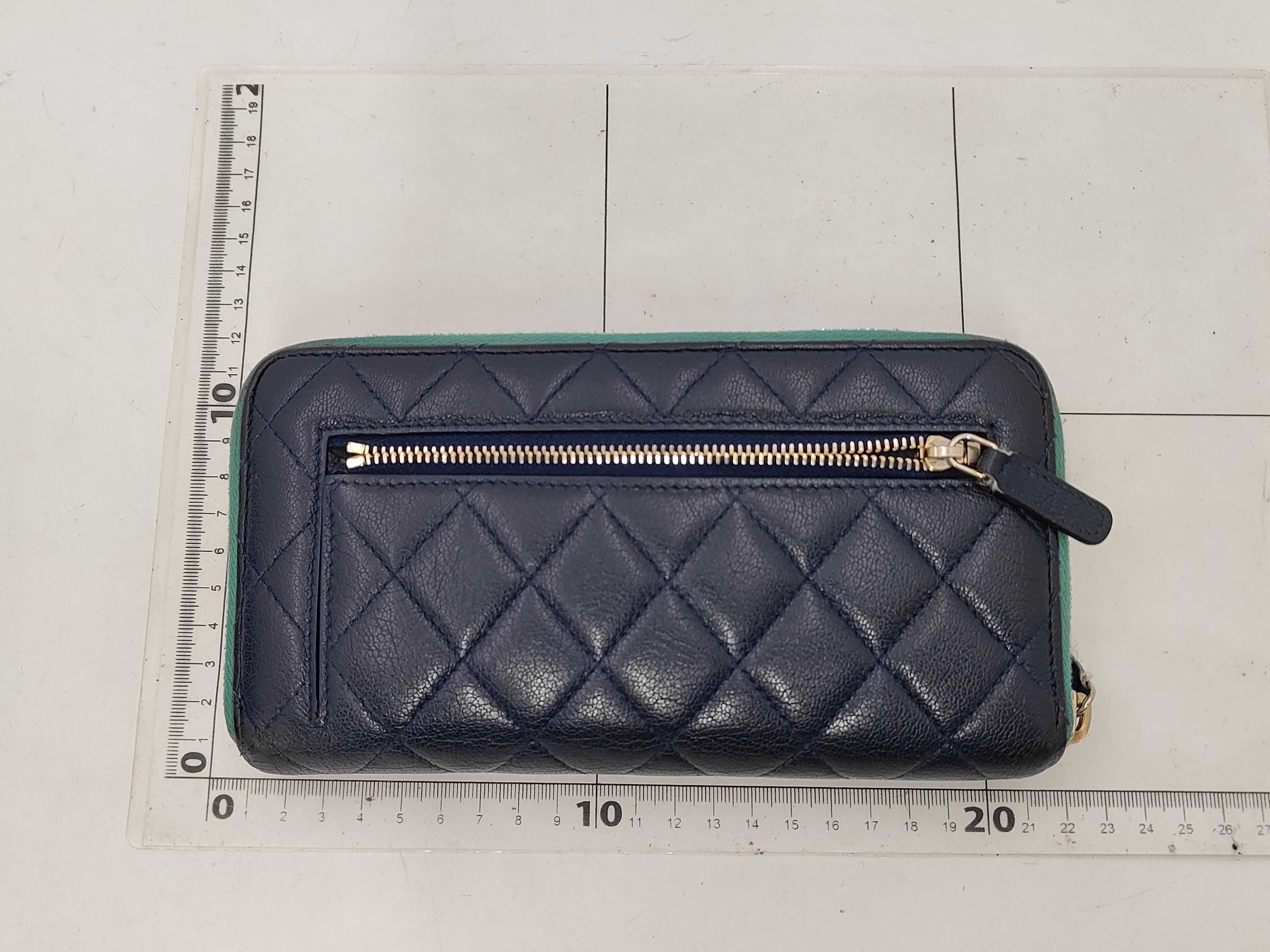 Caviar Skin Long Wallet — view 2