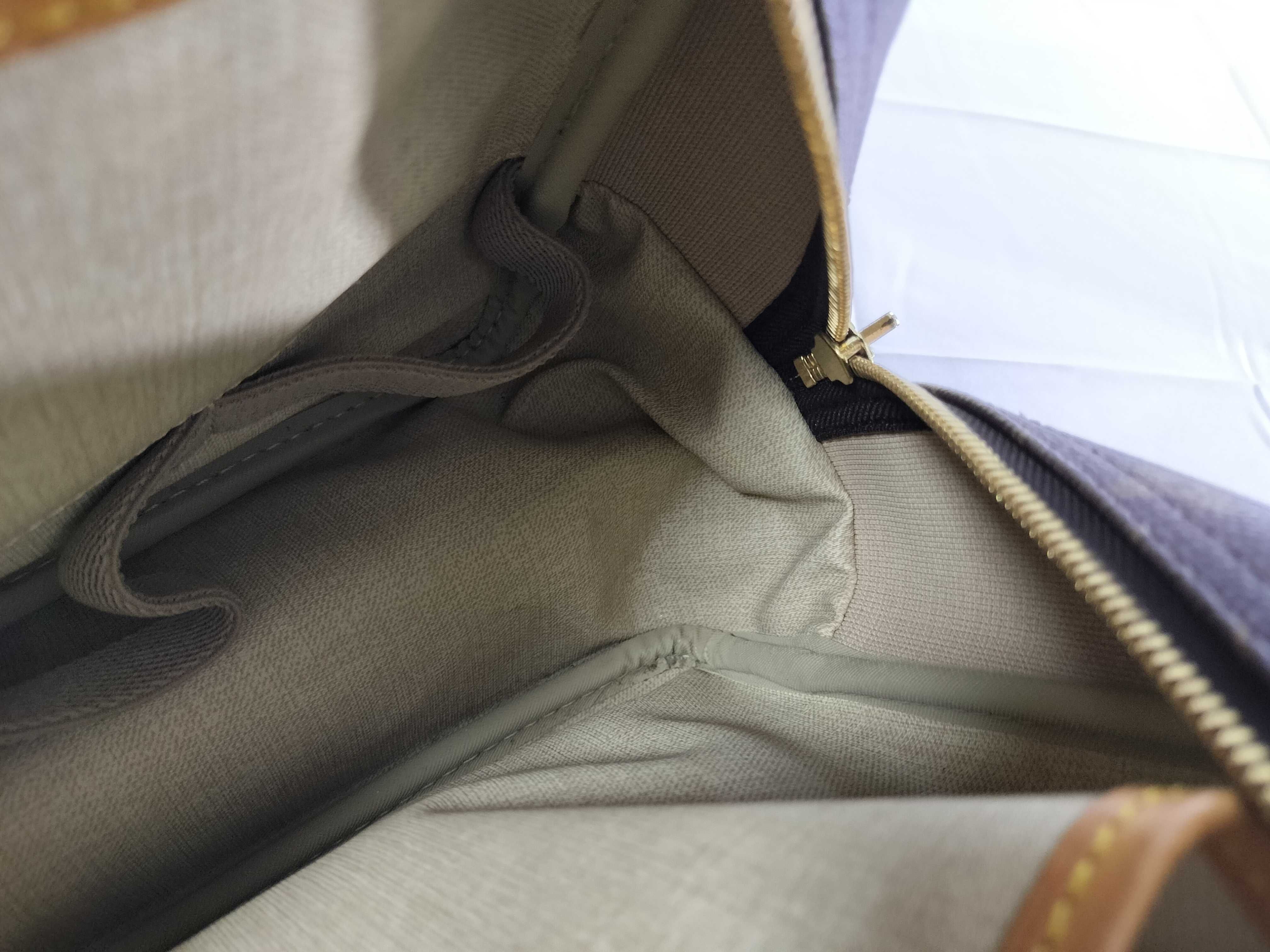 Monogram M47270 Deauville Handbag — view 9