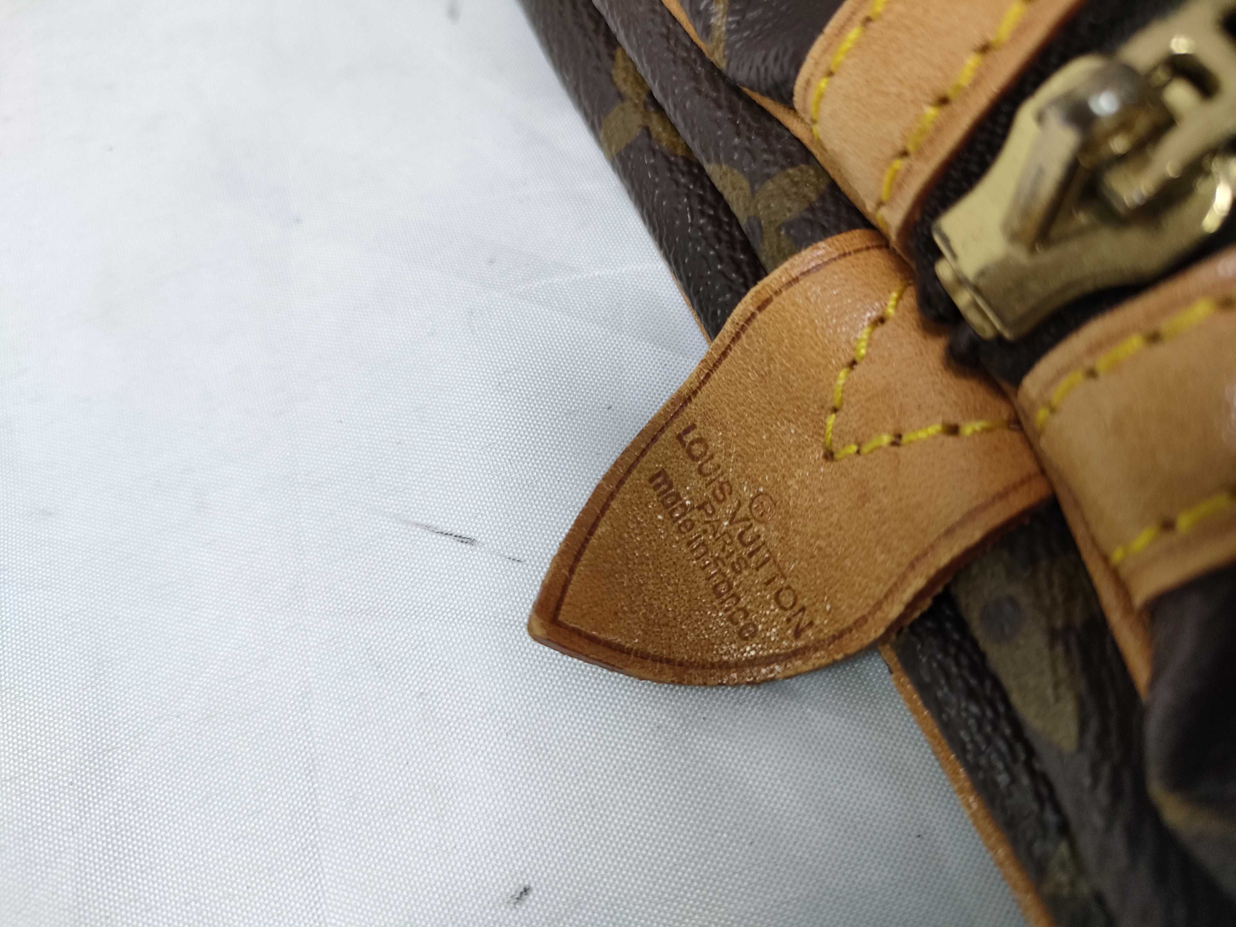 Monogram M41622 Saxophone Souple 55 Boston Bag — view 11