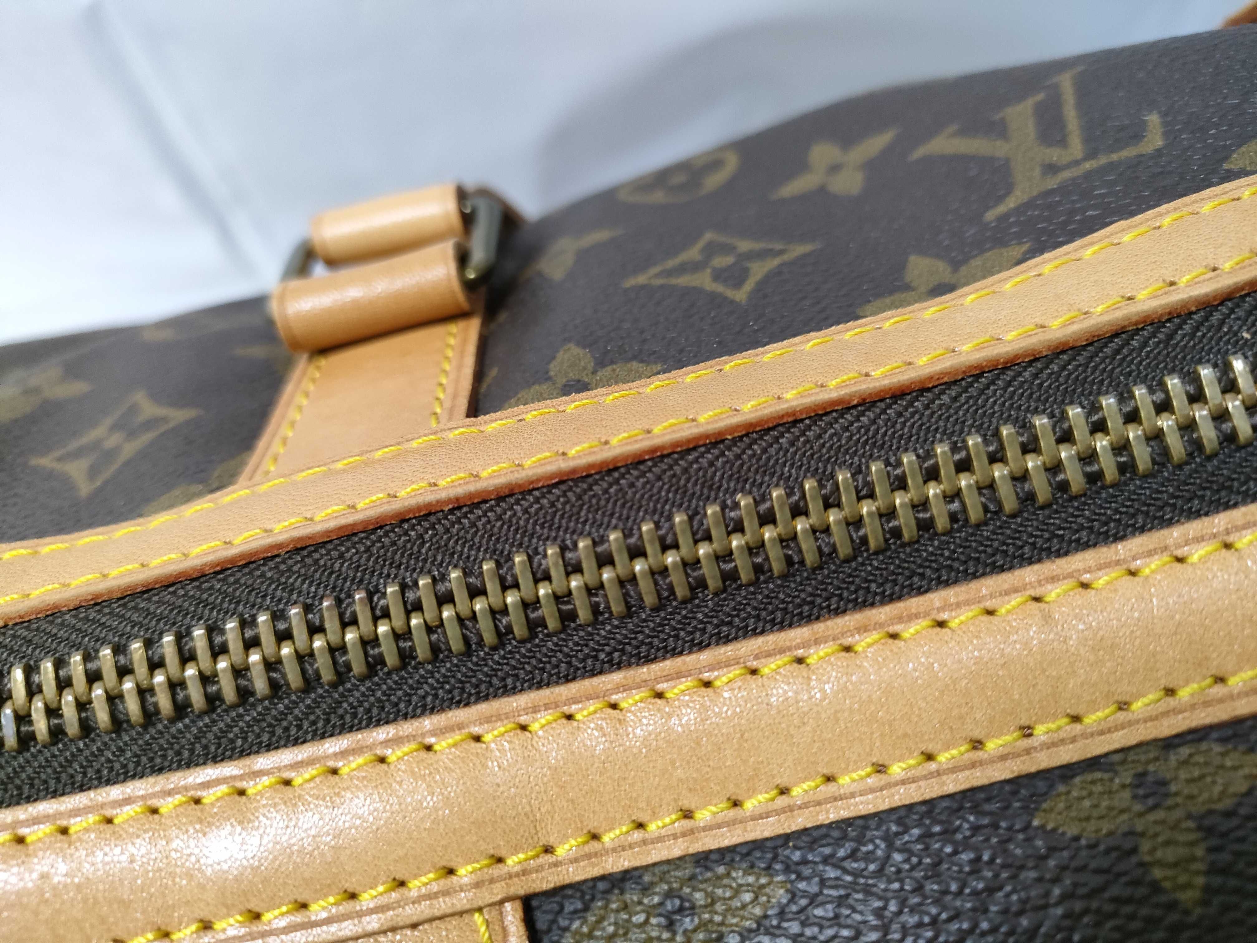 Monogram M41622 Saxophone Souple 55 Boston Bag — view 8