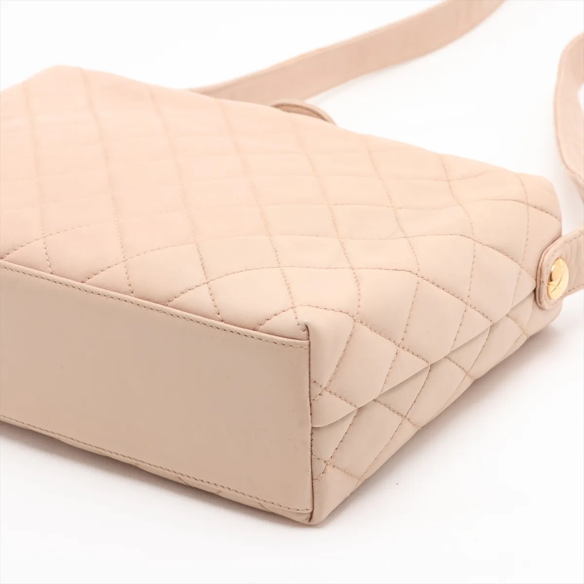 Matelassé Lambskin Shoulder Bag, Beige, Gold Hardware, Item No. 2322993 (Serial Number 2) — view 3