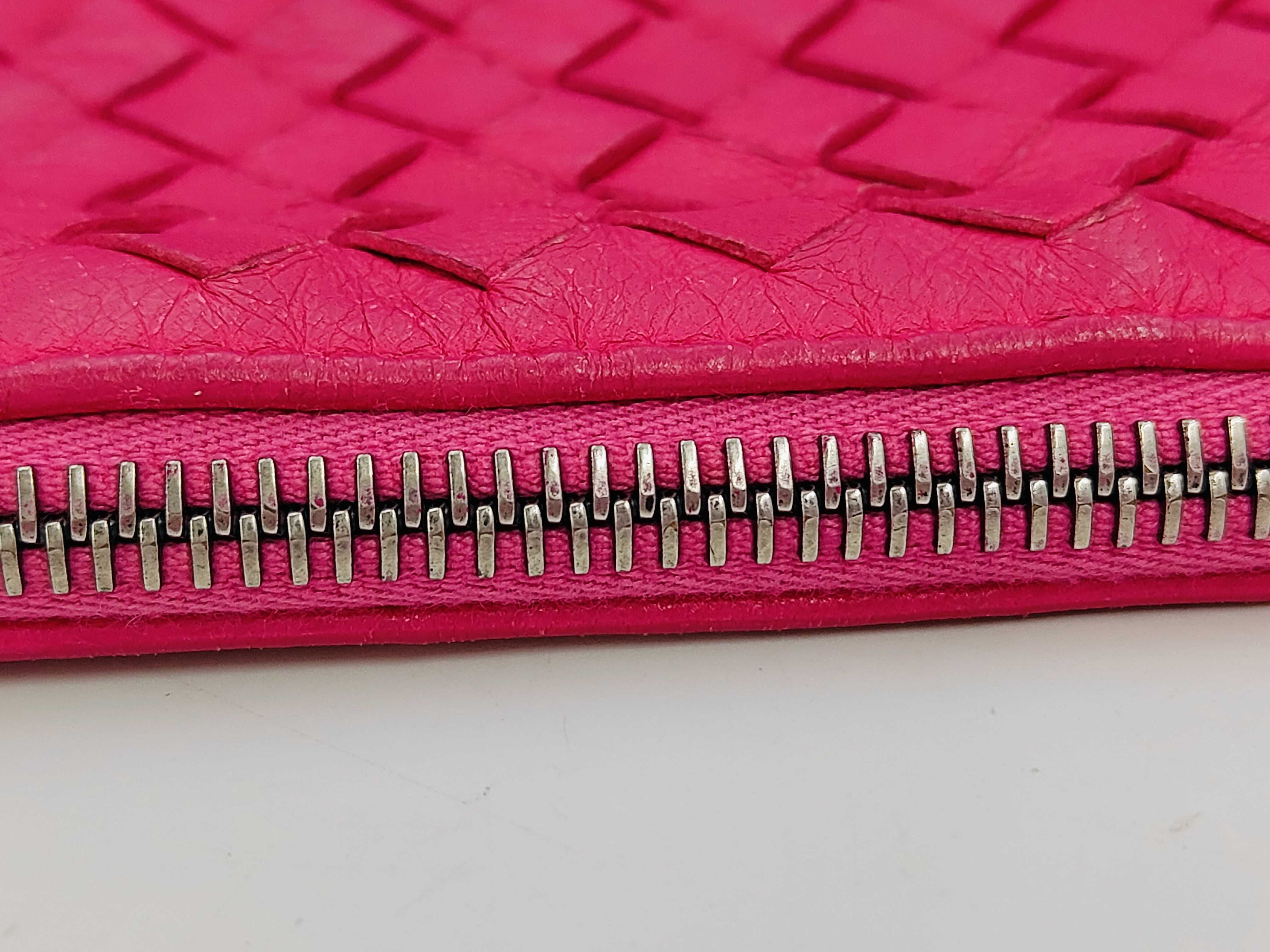 BV Intrecciato Pink Bag — view 9