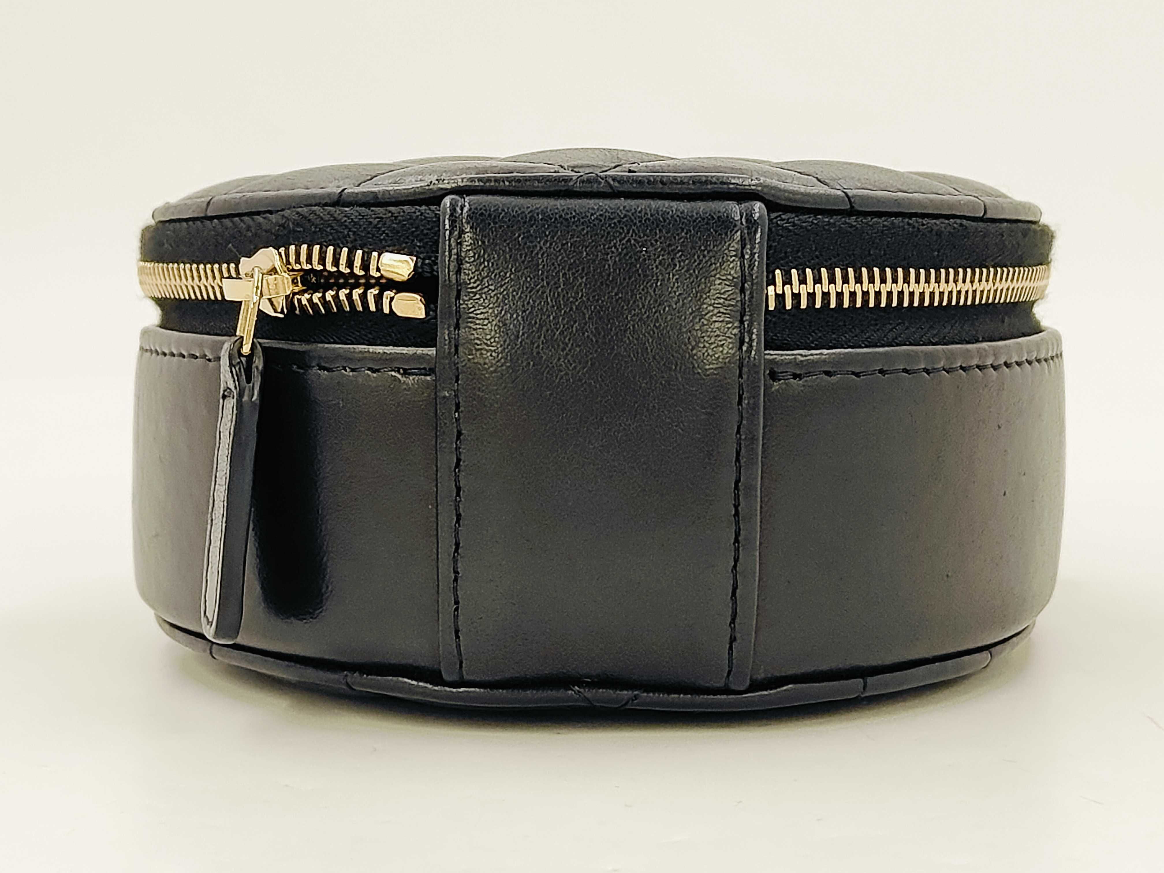 Chain Shoulder Bag — view 6