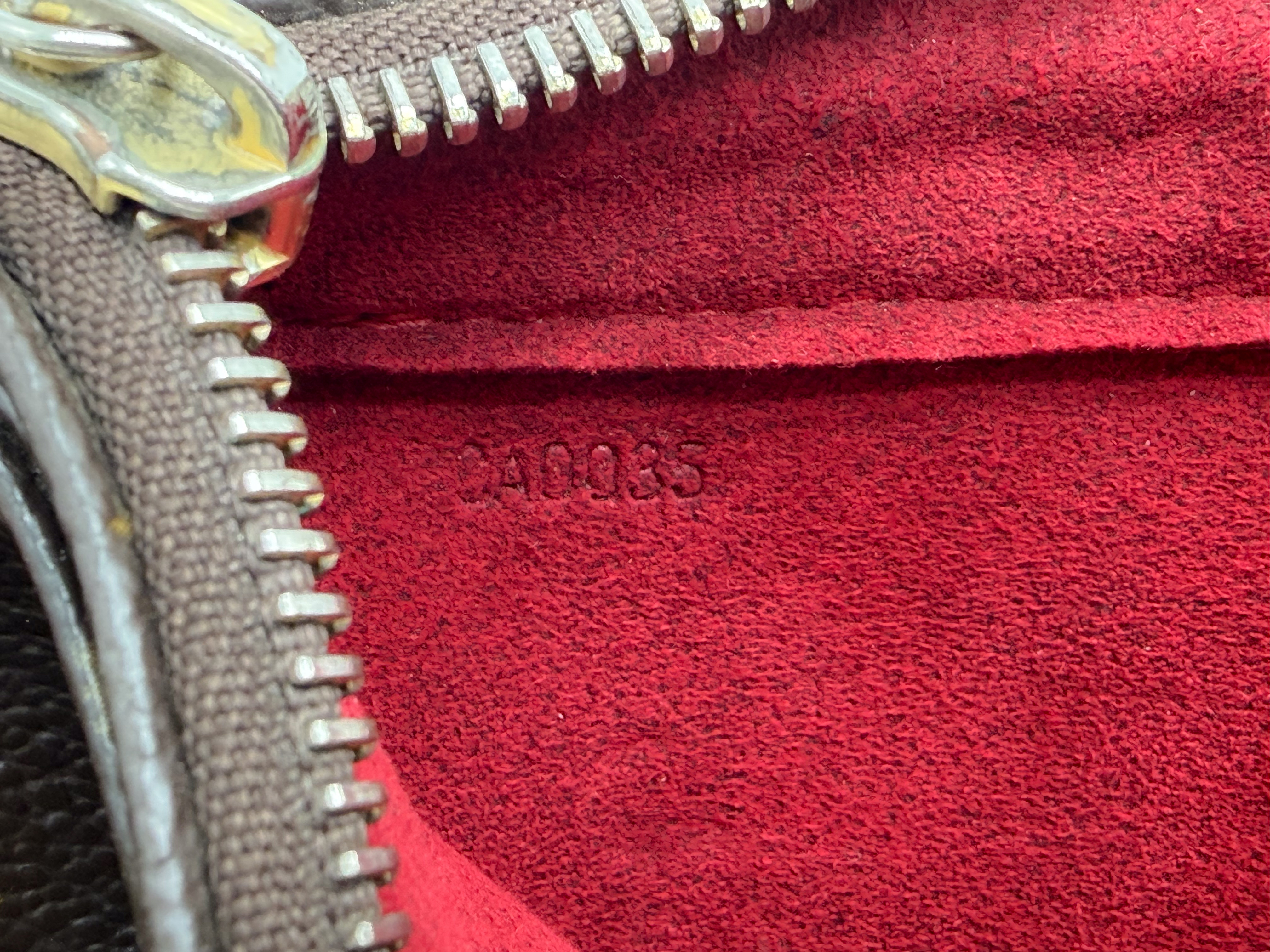 Monogram M51165 Viva Cite PM CA0035 Shoulder Bag — view 13