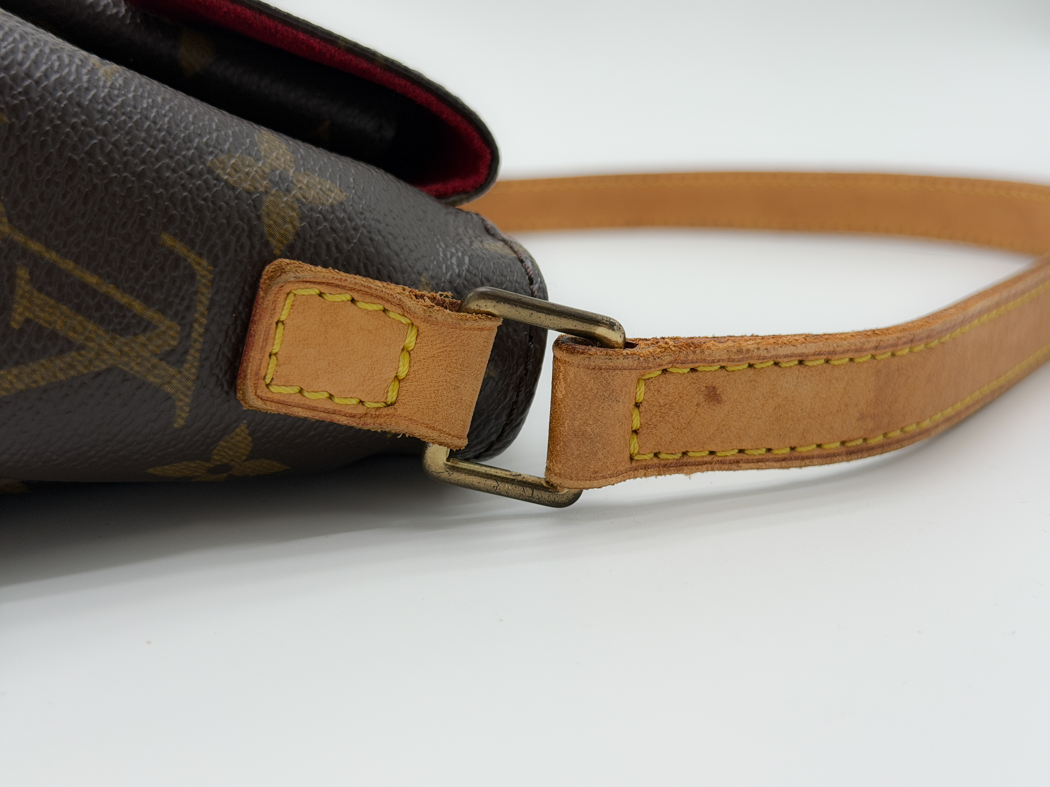 Monogram M51165 Viva Cite PM CA0035 Shoulder Bag — view 6