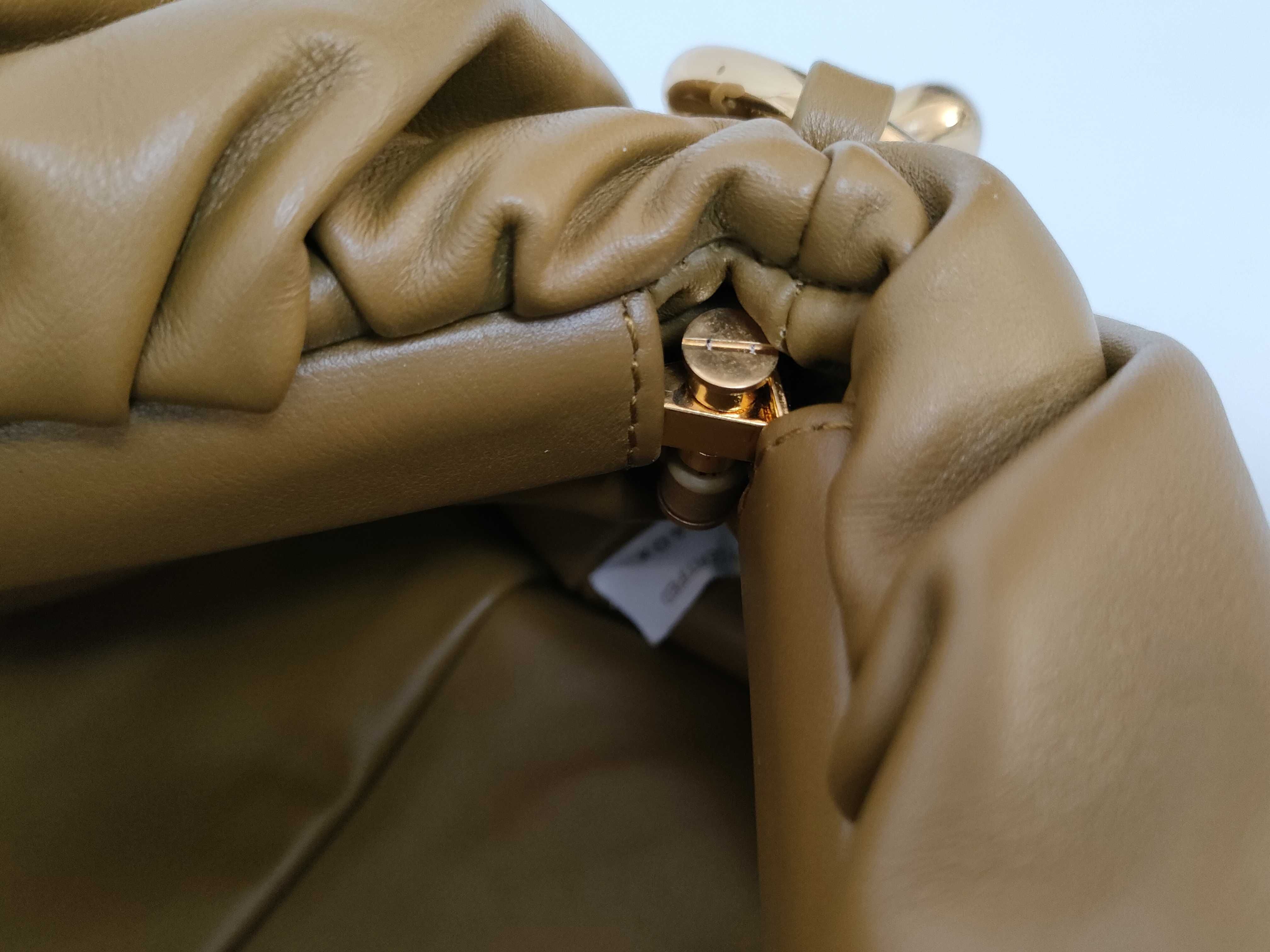 BV Bottega Veneta Chain Shoulder Bag — view 8