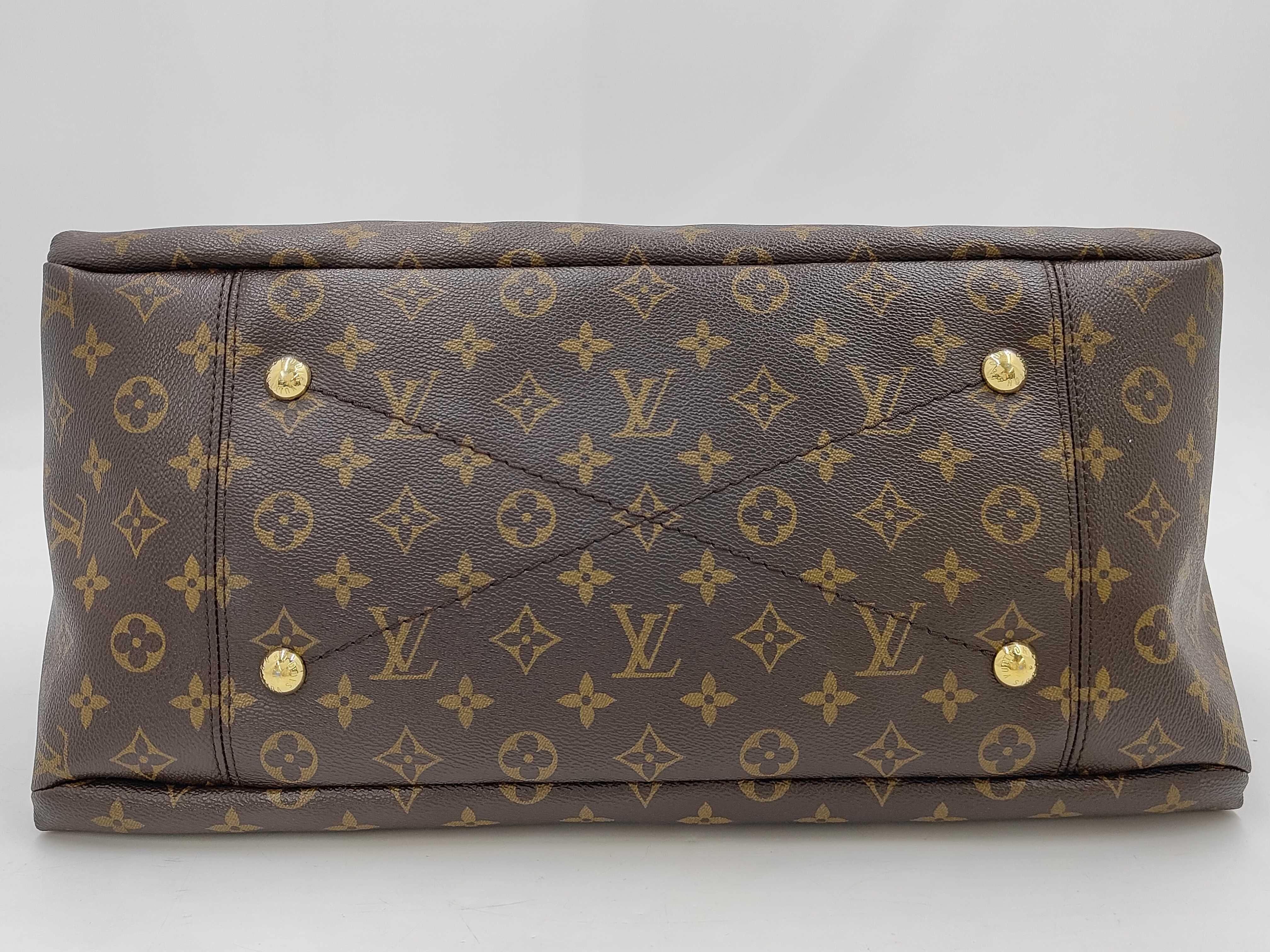 Artsy GM Shoulder Bag — view 3