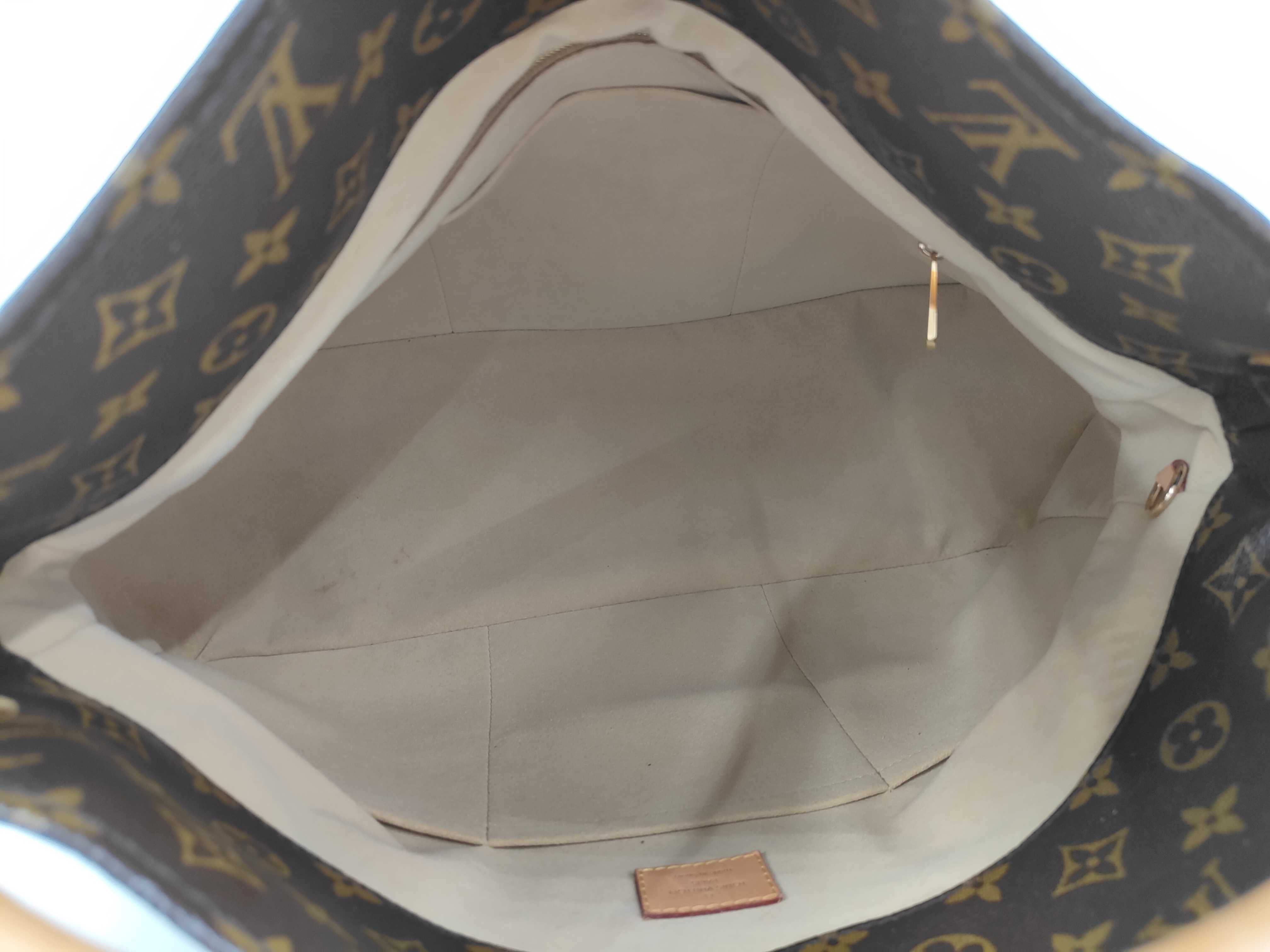 Artsy GM Shoulder Bag — view 7