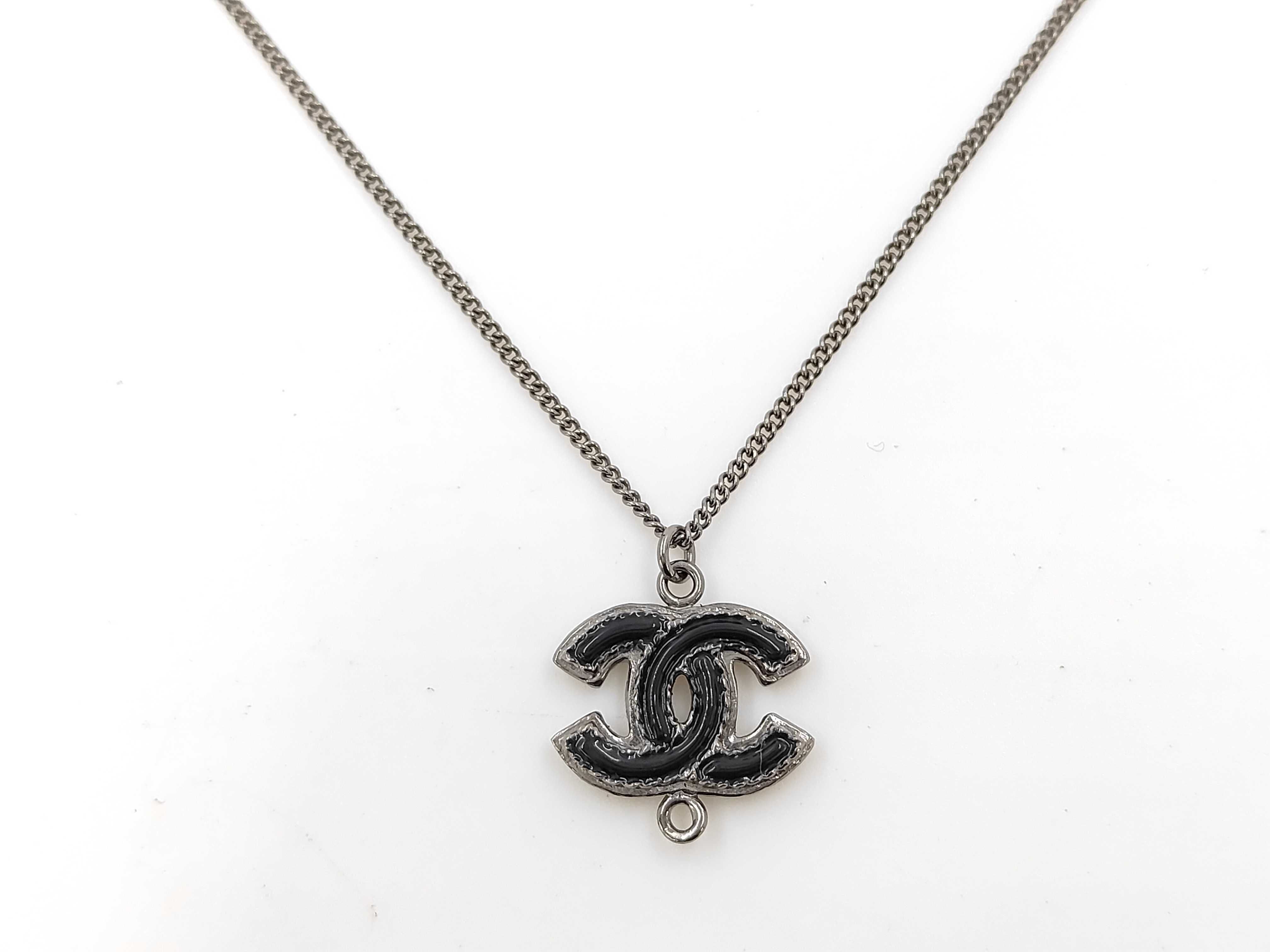 Coco/Silver x Black/B14A Necklace — view 3