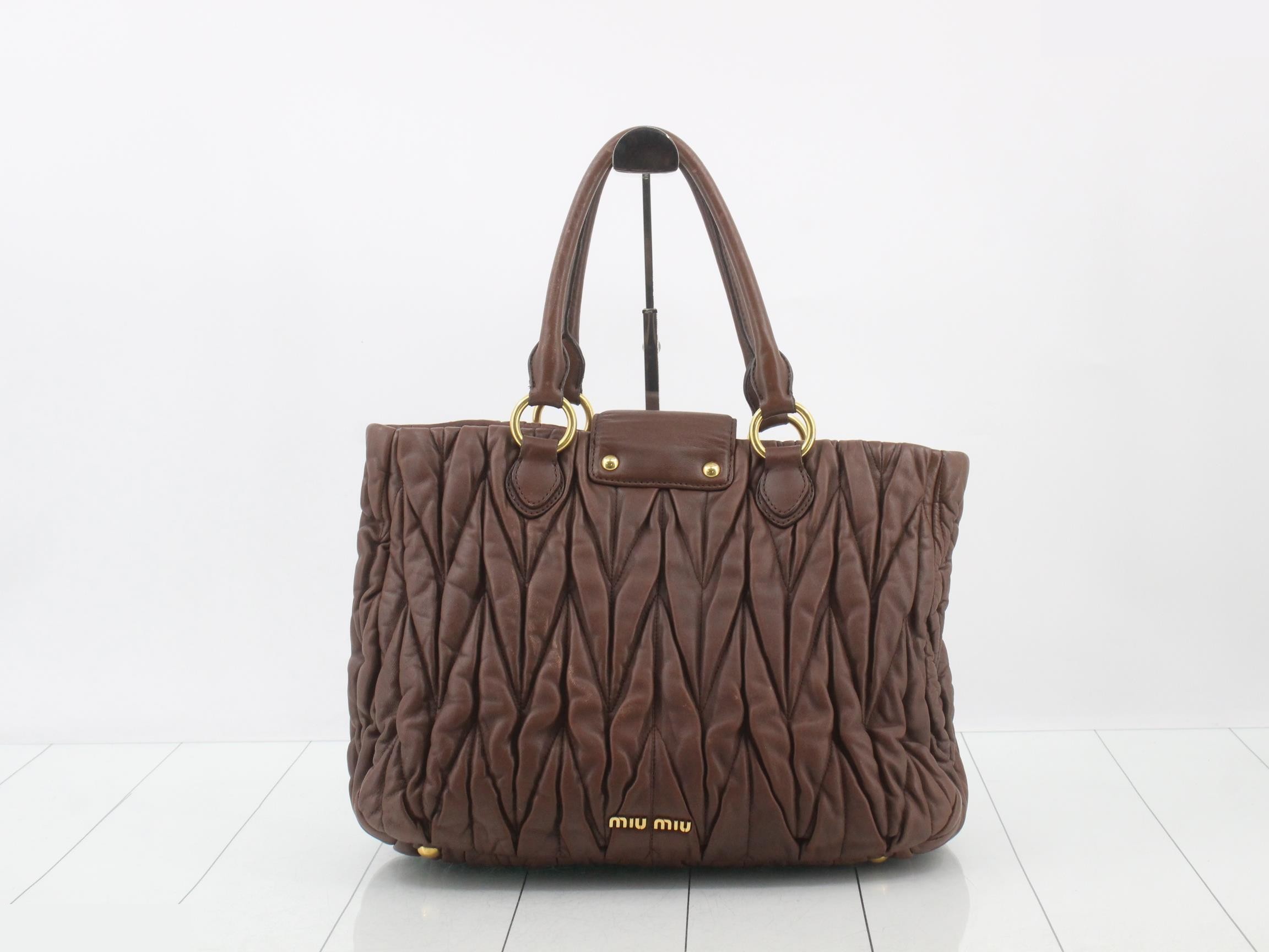 Matelassé (bag) — view 2