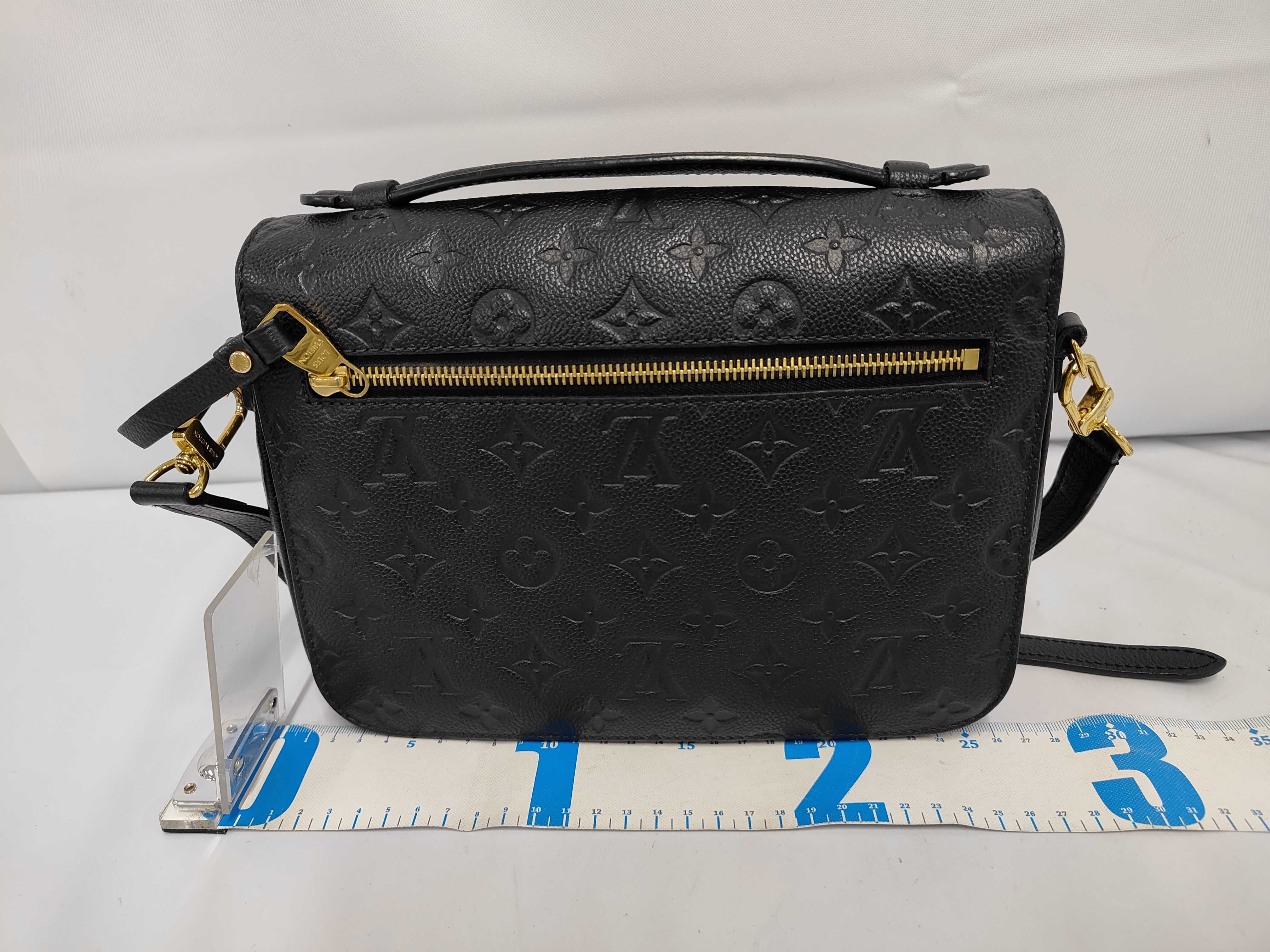 M41487 Metis MM Shoulder Bag — view 2