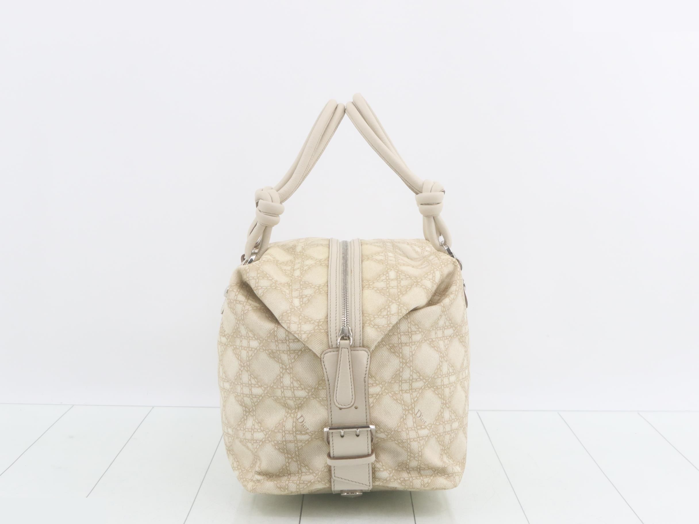 handbag with charm — view 4