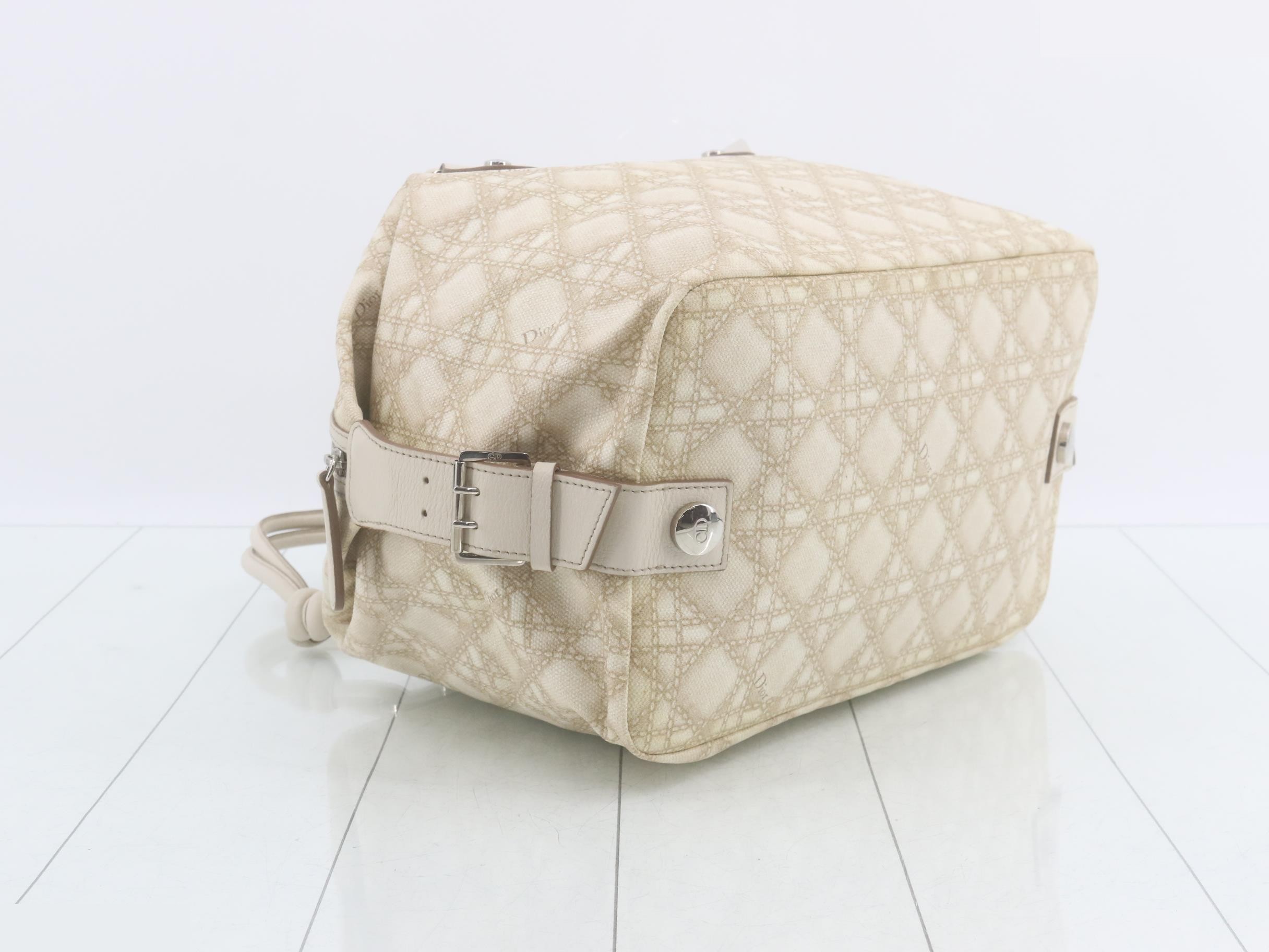 handbag with charm — view 5