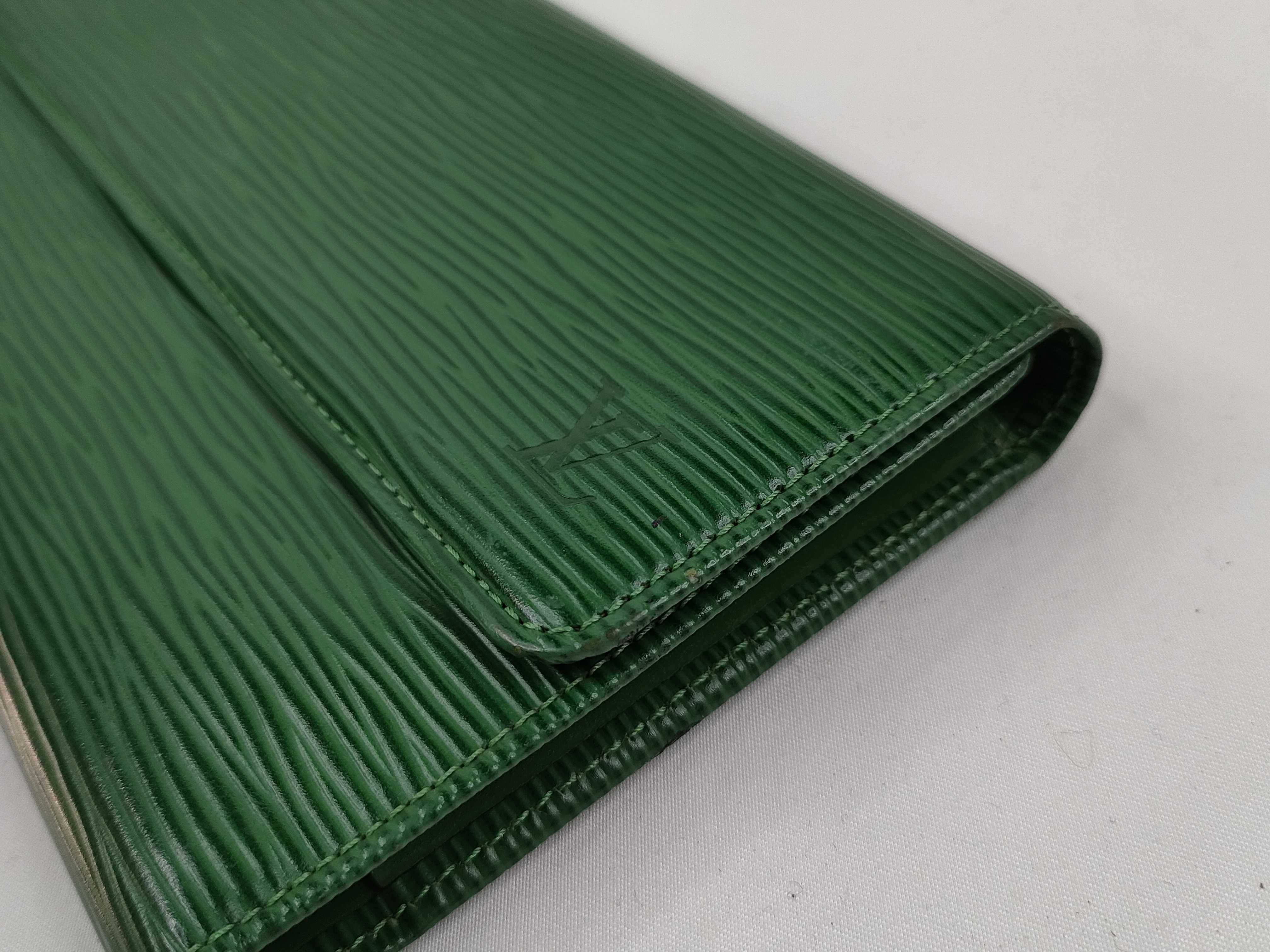Epi Leather Wallet (Green) — view 15