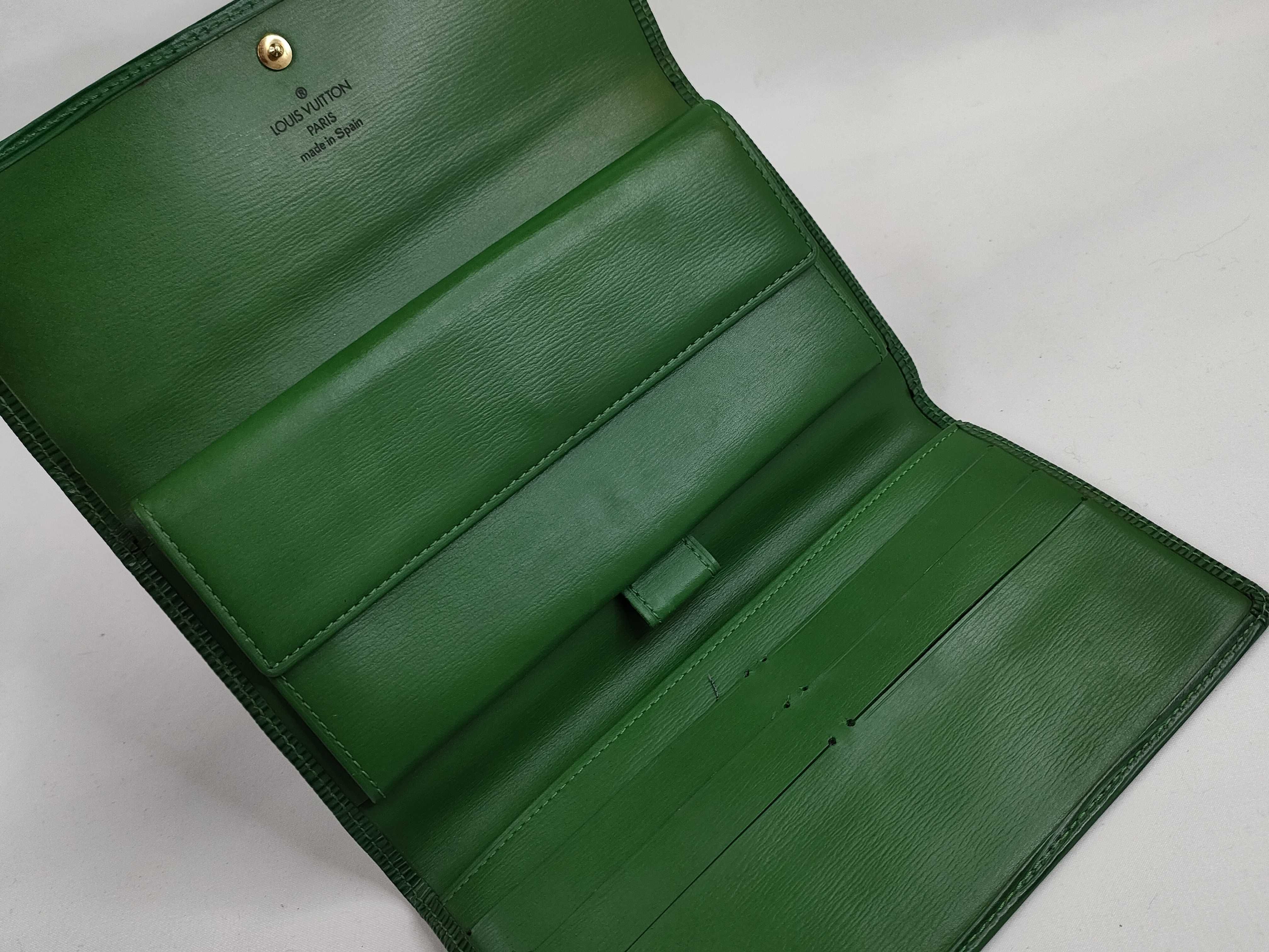 Epi Leather Wallet (Green) — view 7
