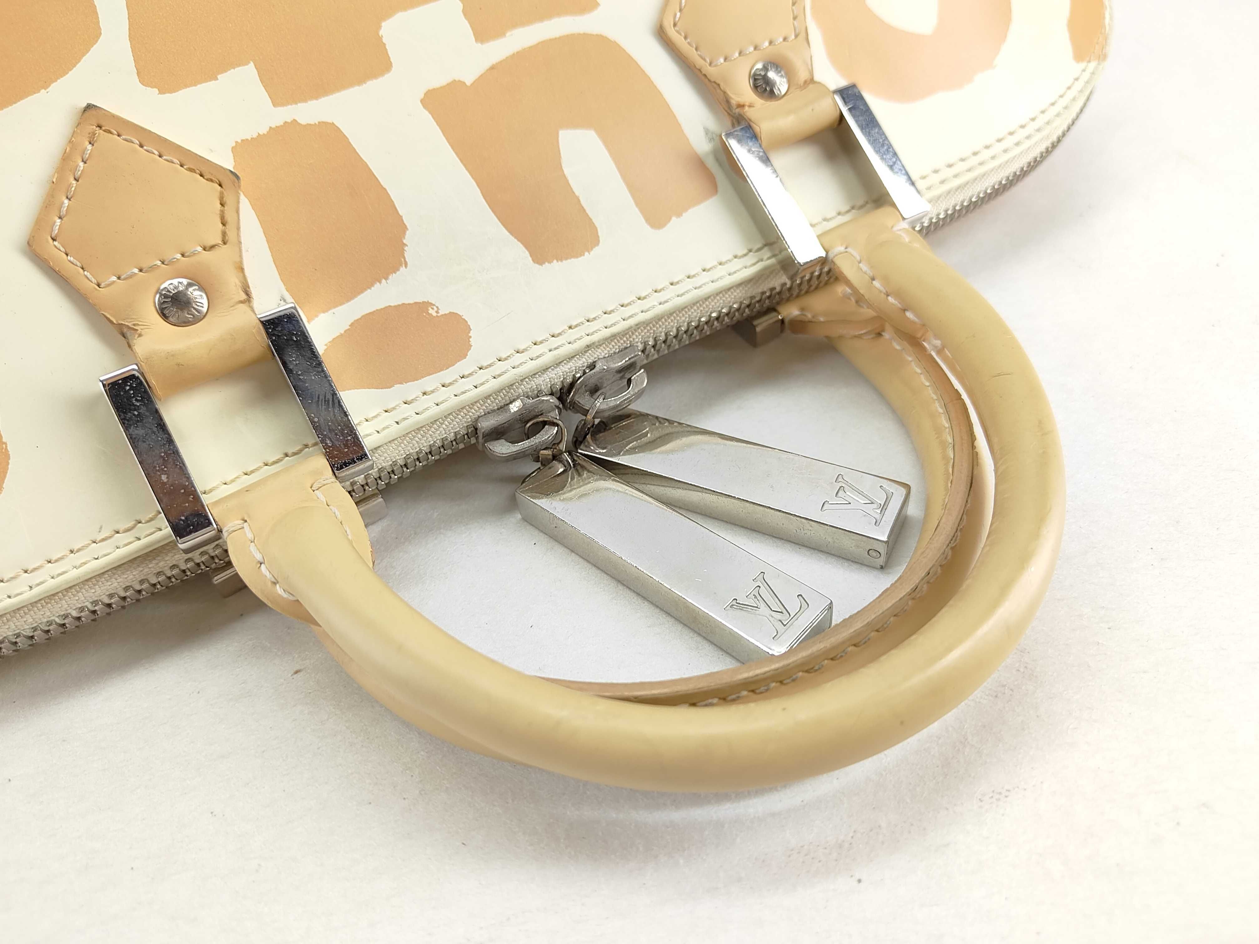 Monogram Graffiti Alma Horizontal M92176 BA0021 White Boston Bag — view 4