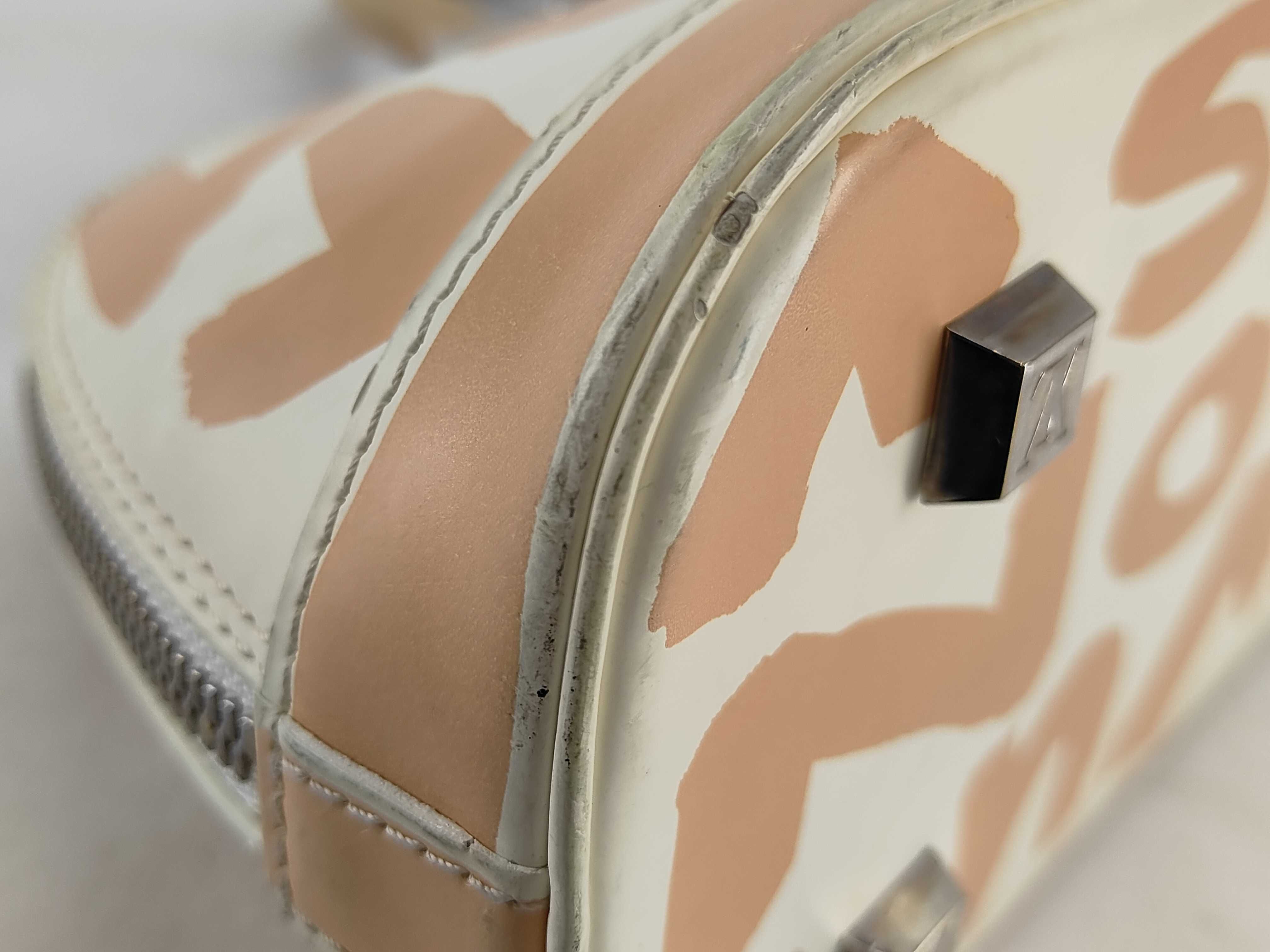 Monogram Graffiti Alma Horizontal M92176 BA0021 White Boston Bag — view 9