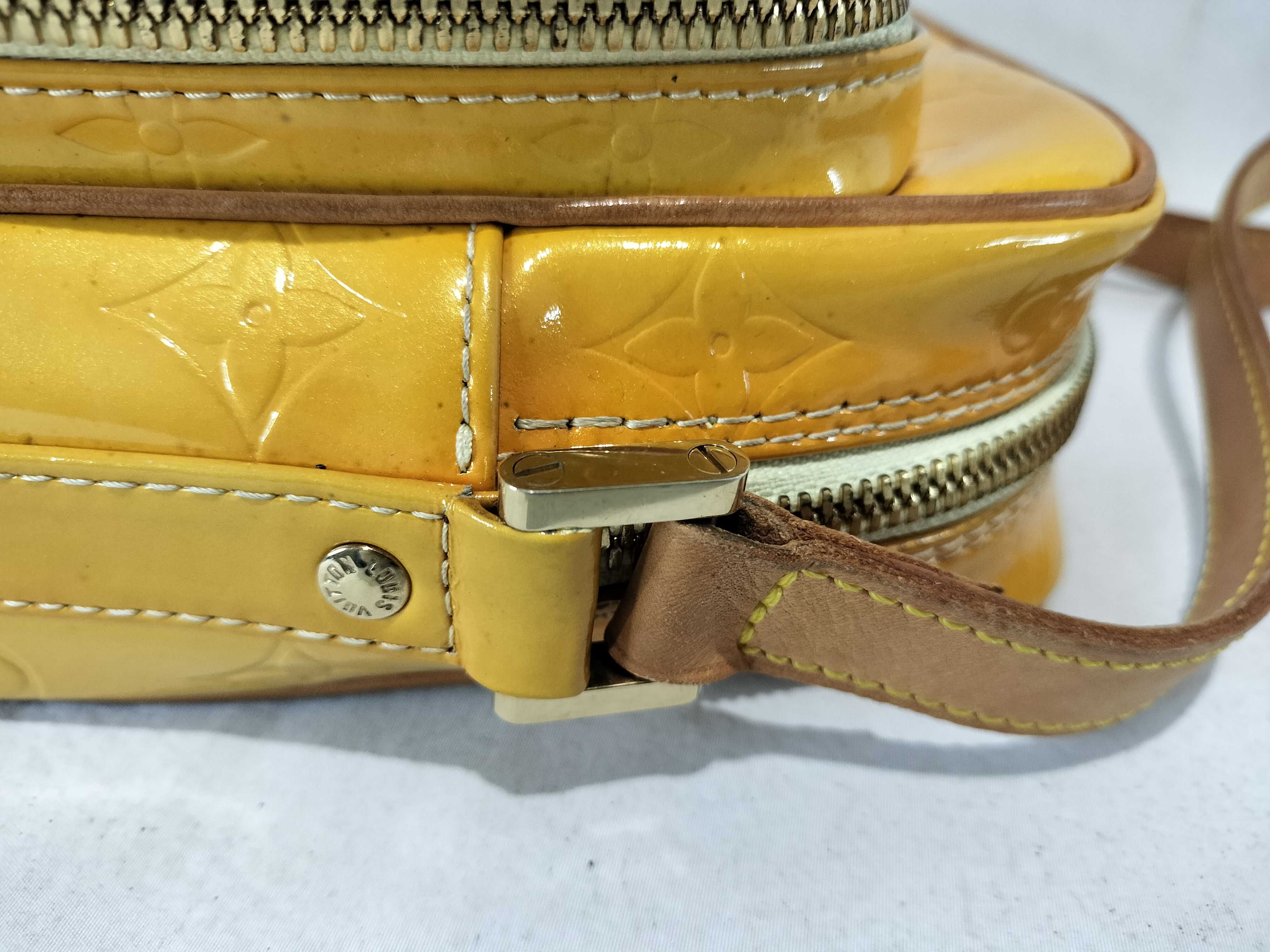 Vernis Worcester Shoulder Bag — view 5