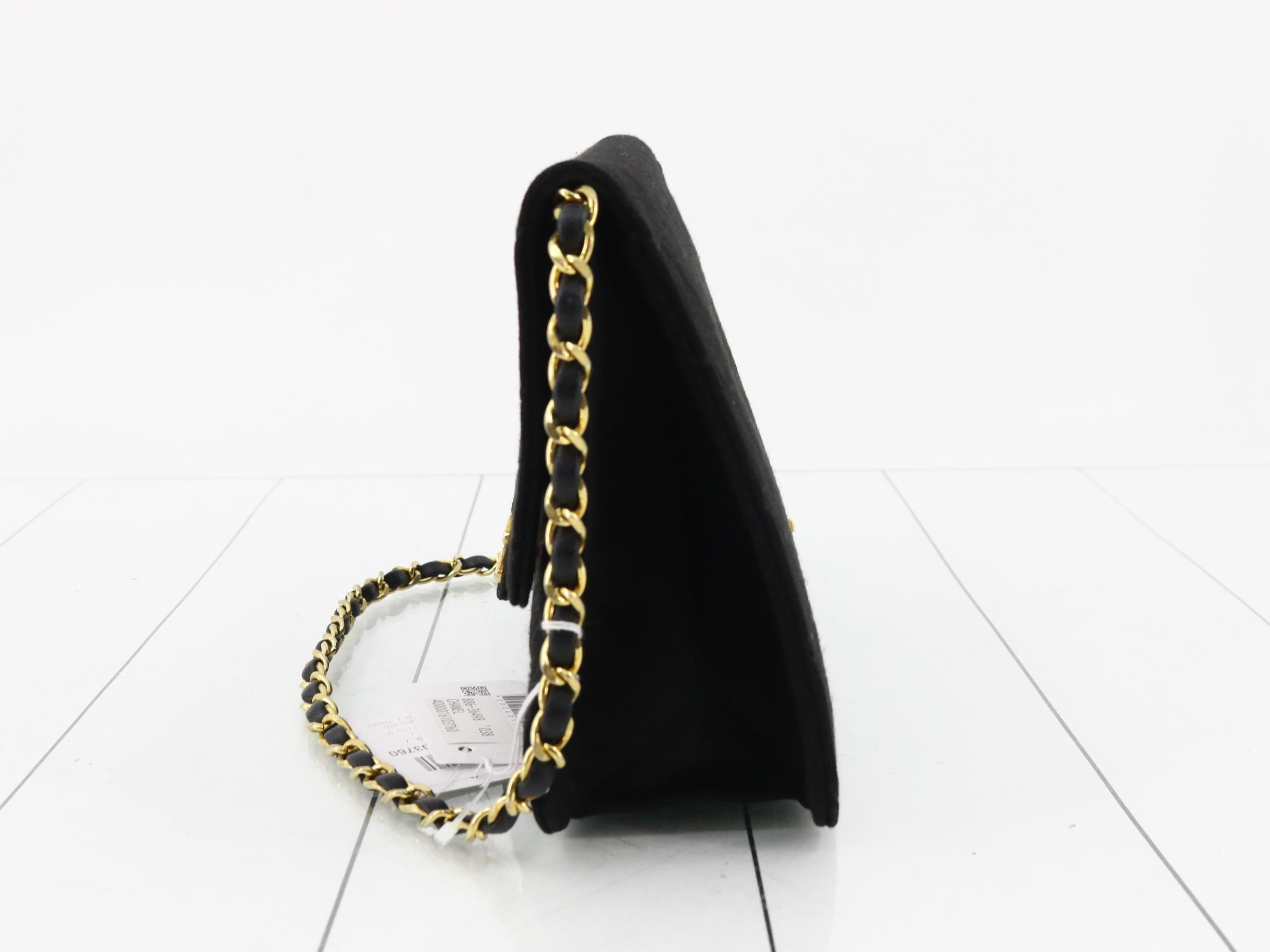 Matelassé Shoulder Bag — view 3