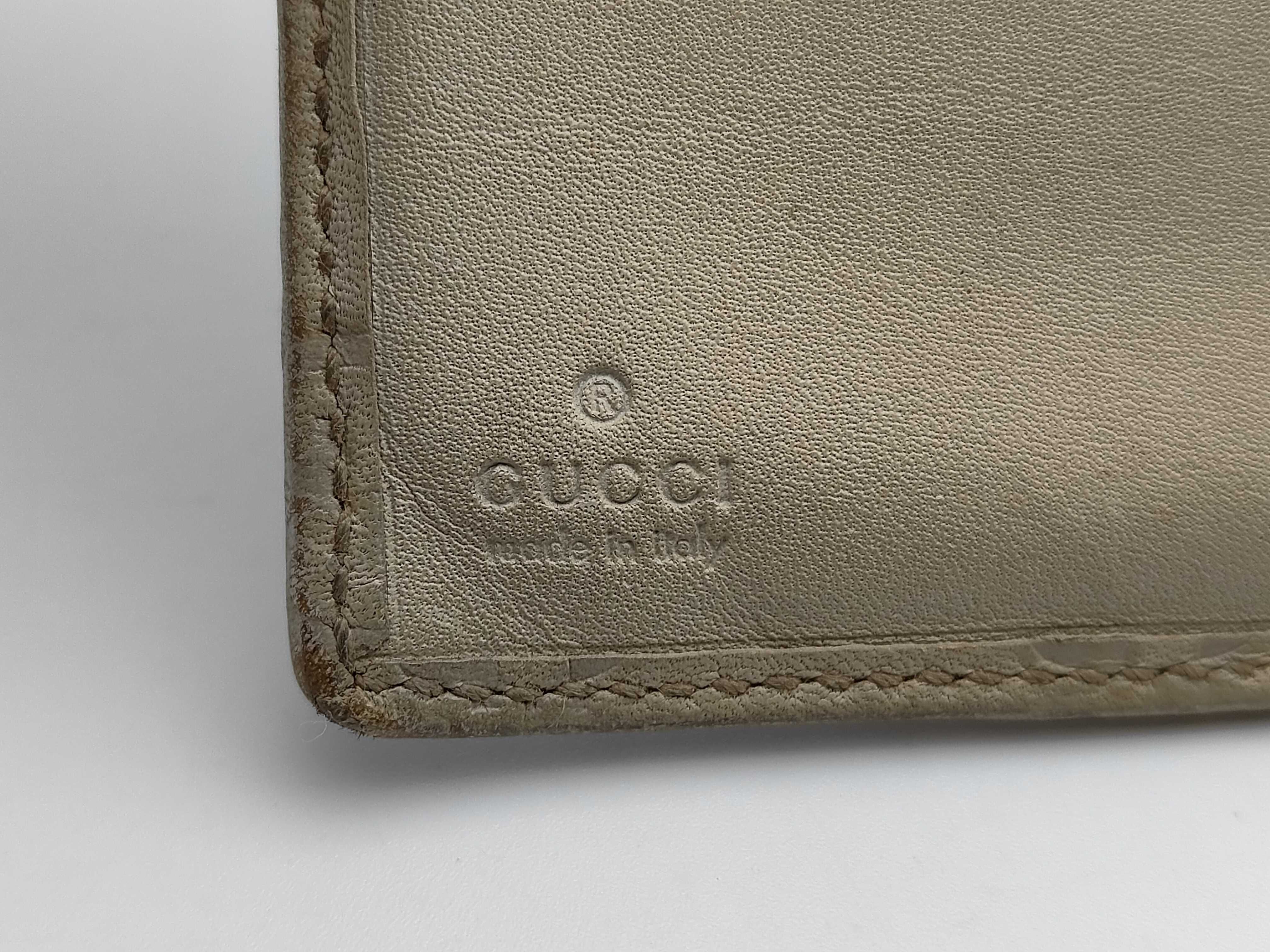 wallet — view 9