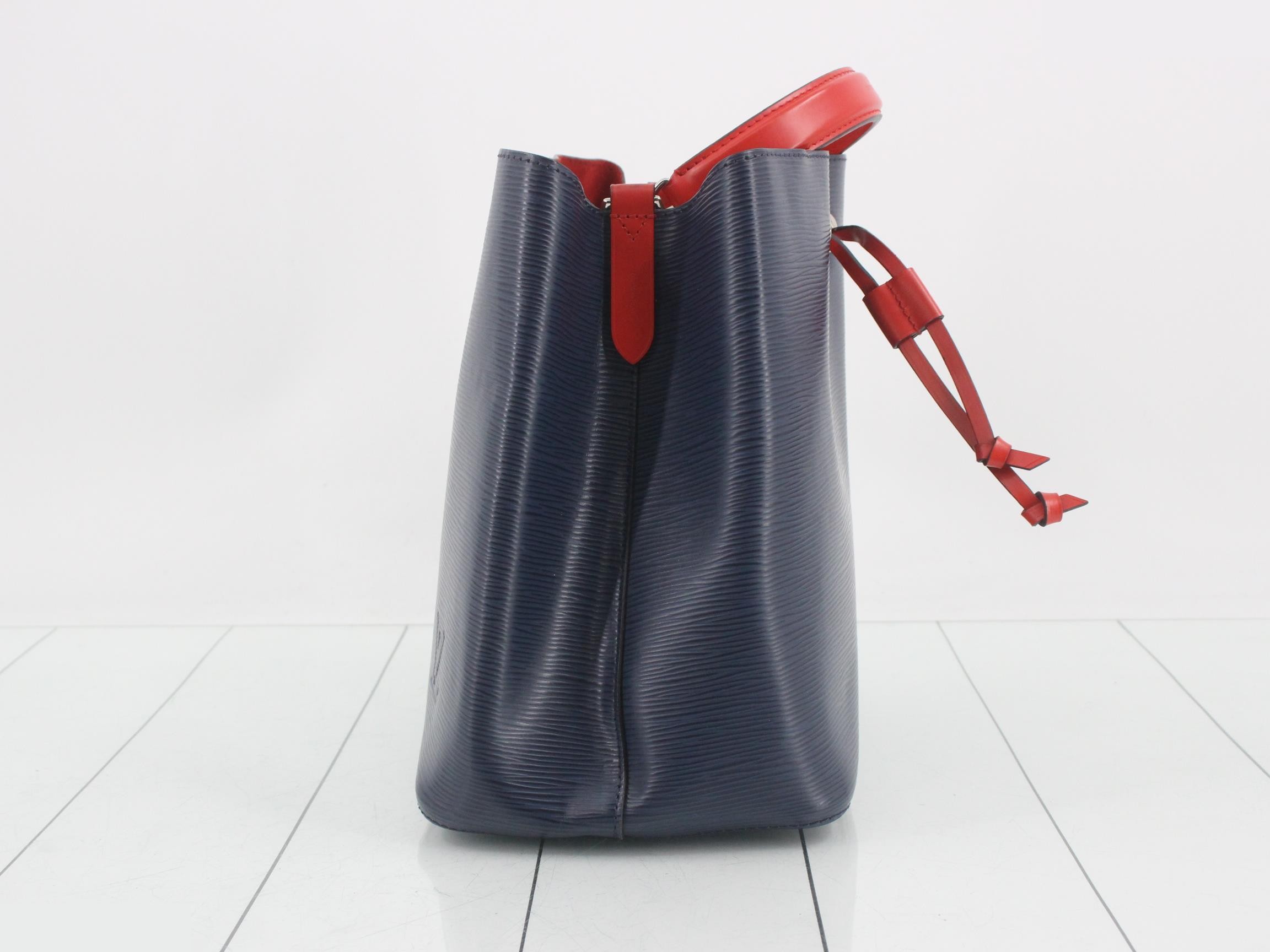 Epi NeoNoe Indigo Blue 2-Way Handbag — view 3