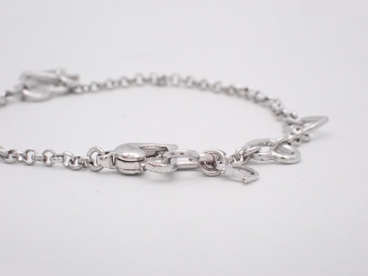 Other lines: Precious metal bracelets and bangles (metal), wrist circumference approximately 19 cm. — view 3
