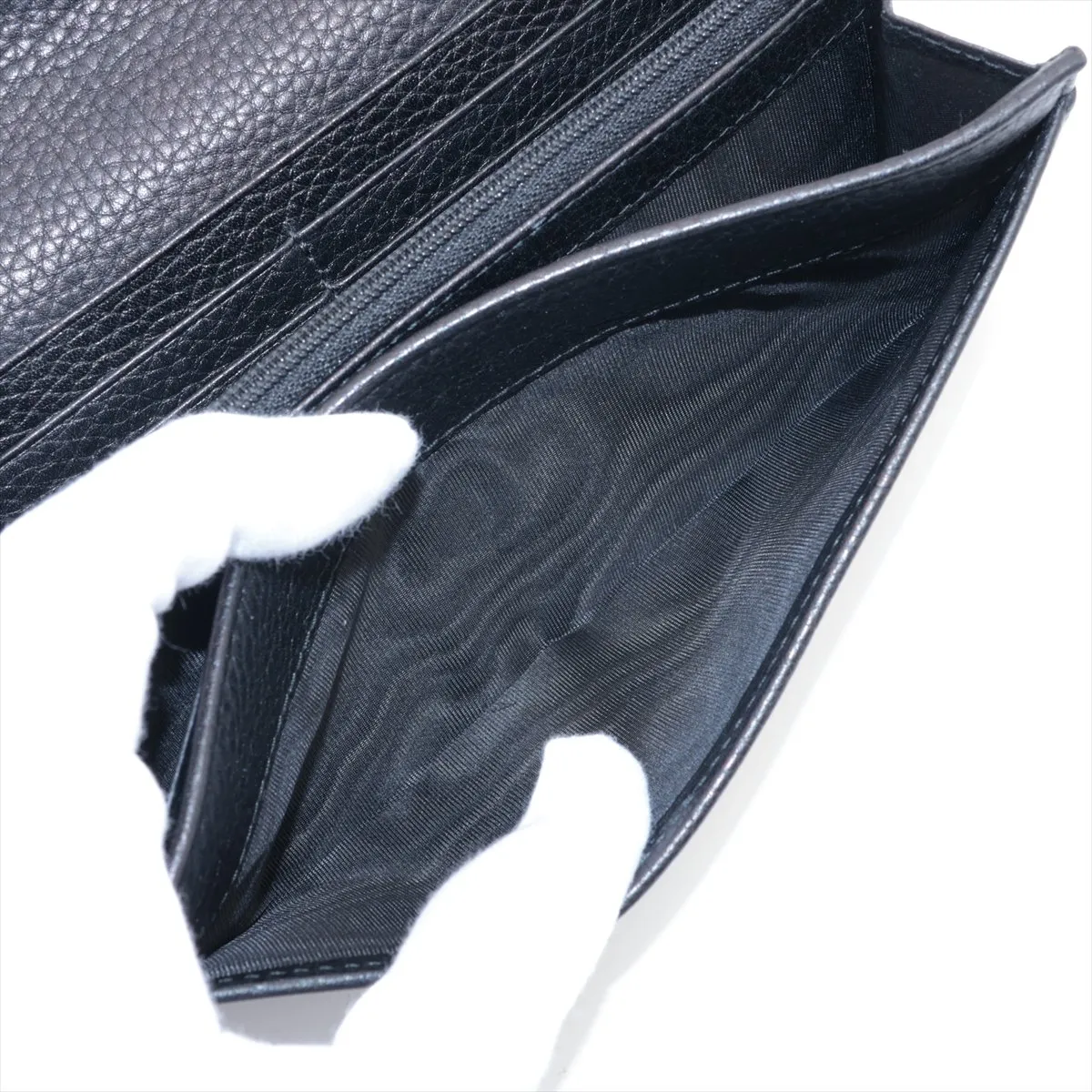 Soho Interlocking G 282414 Leather Long Wallet Black — view 7