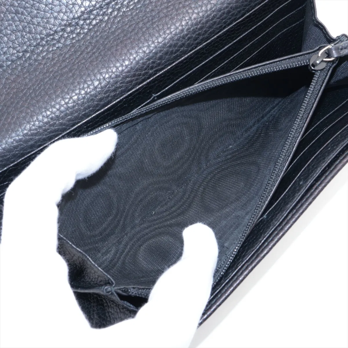 Soho Interlocking G 282414 Leather Long Wallet Black — view 8