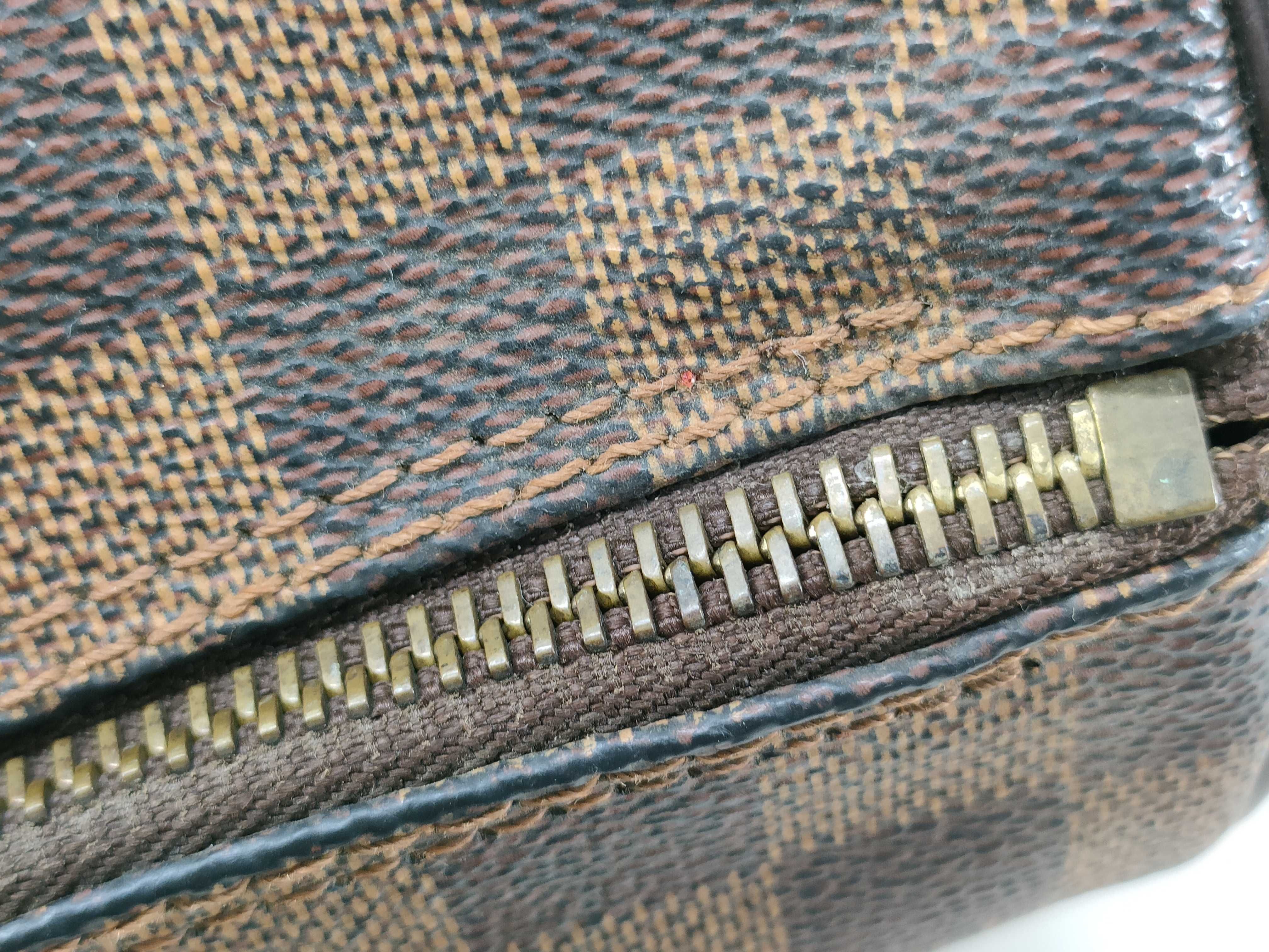 Damier Louis Vuitton Damier Papillon 26 Handbag — view 8