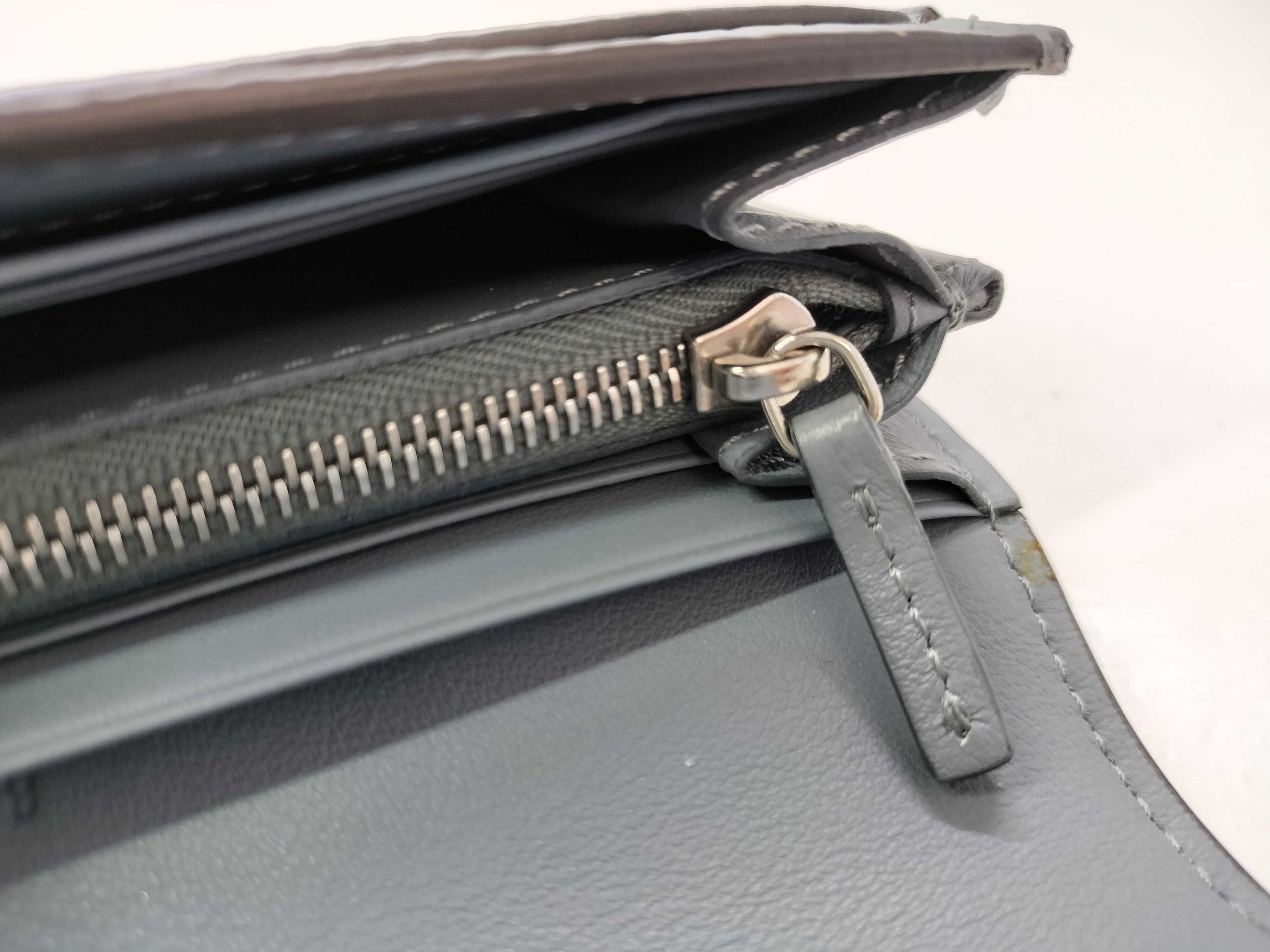 Long Wallet / Leather Wallet — view 11