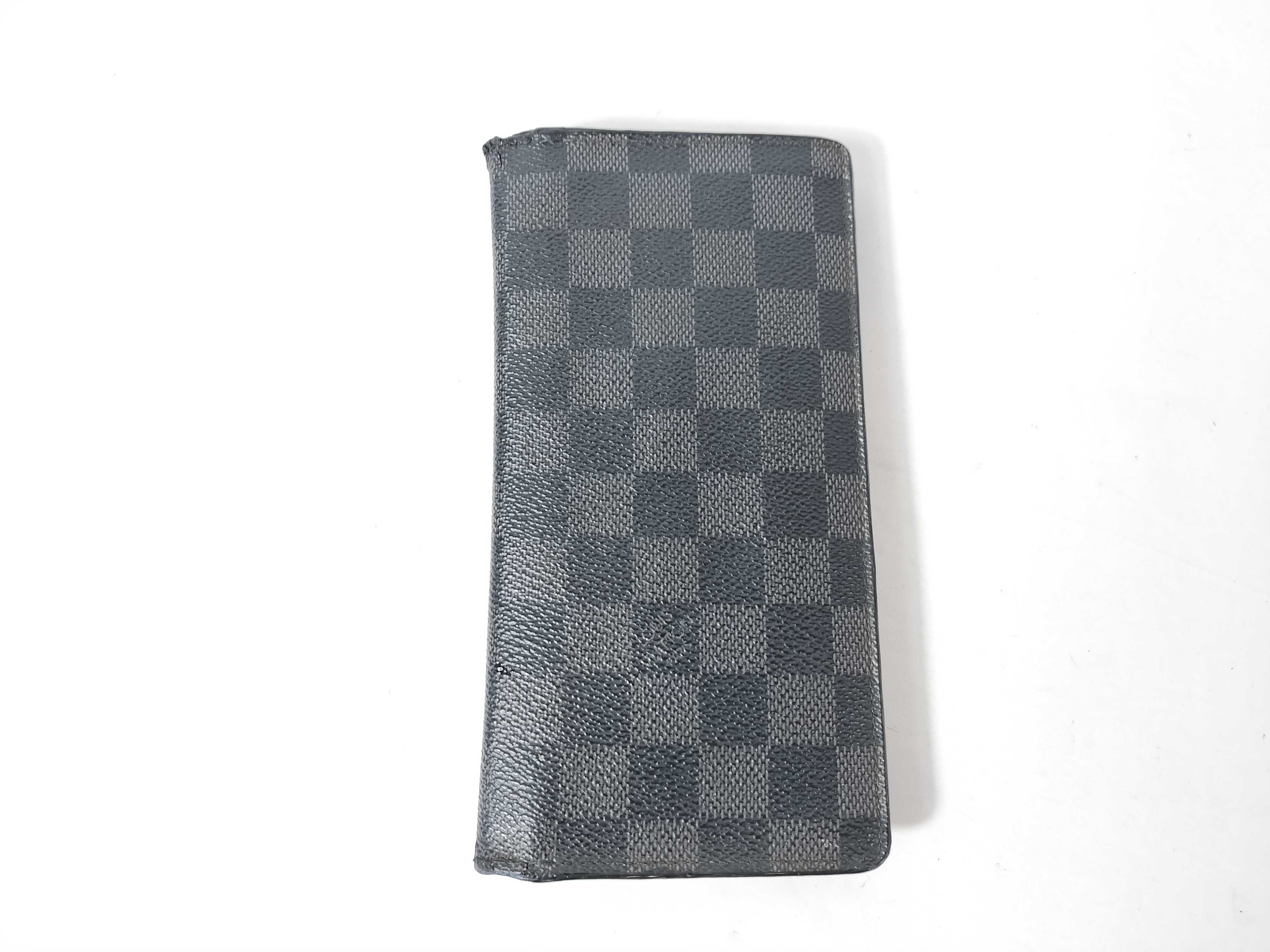 Damier Graphite Portefeuille Brazza Wallet