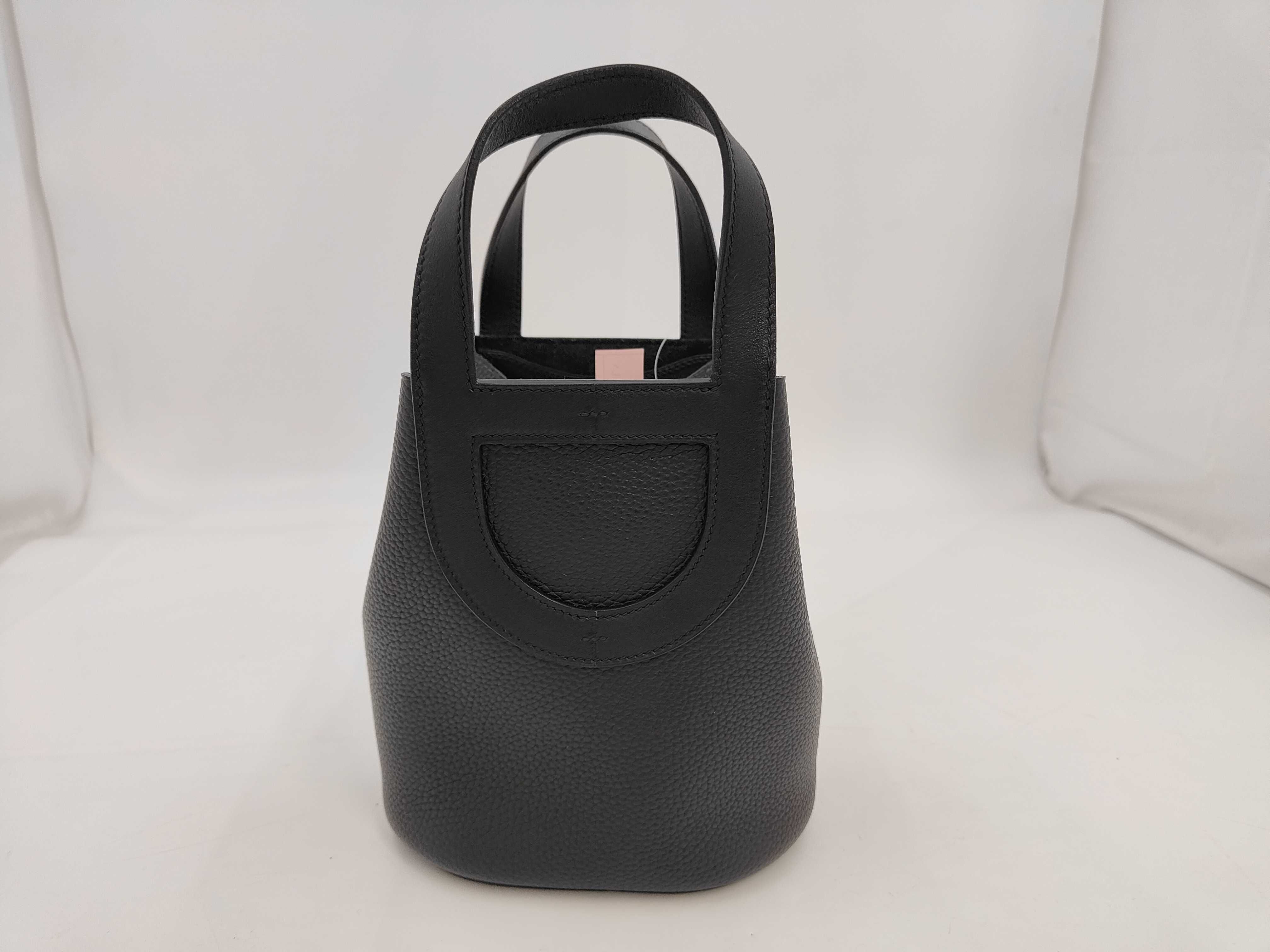 In the Loop 18 Taurillon Leather Handbag, Black, Gold Hardware, W Stamp