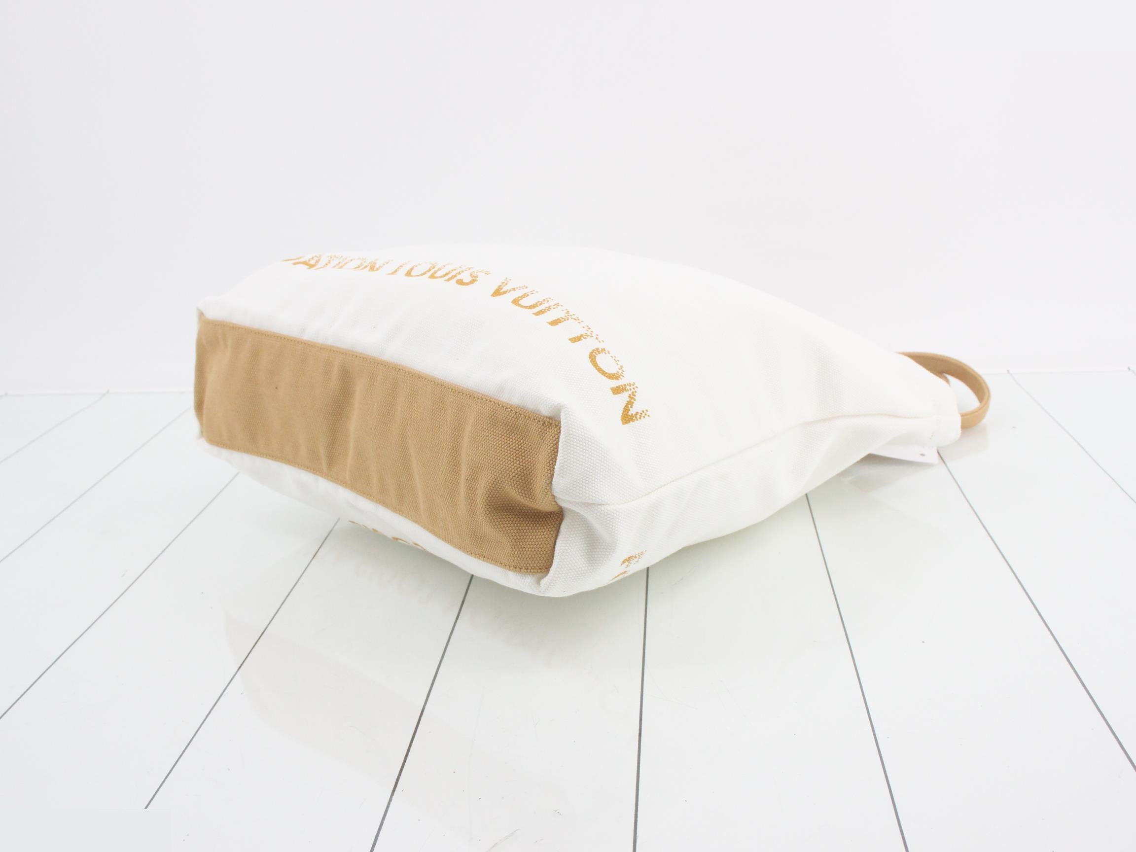 LV Fondation Museum Tote Bag — view 6