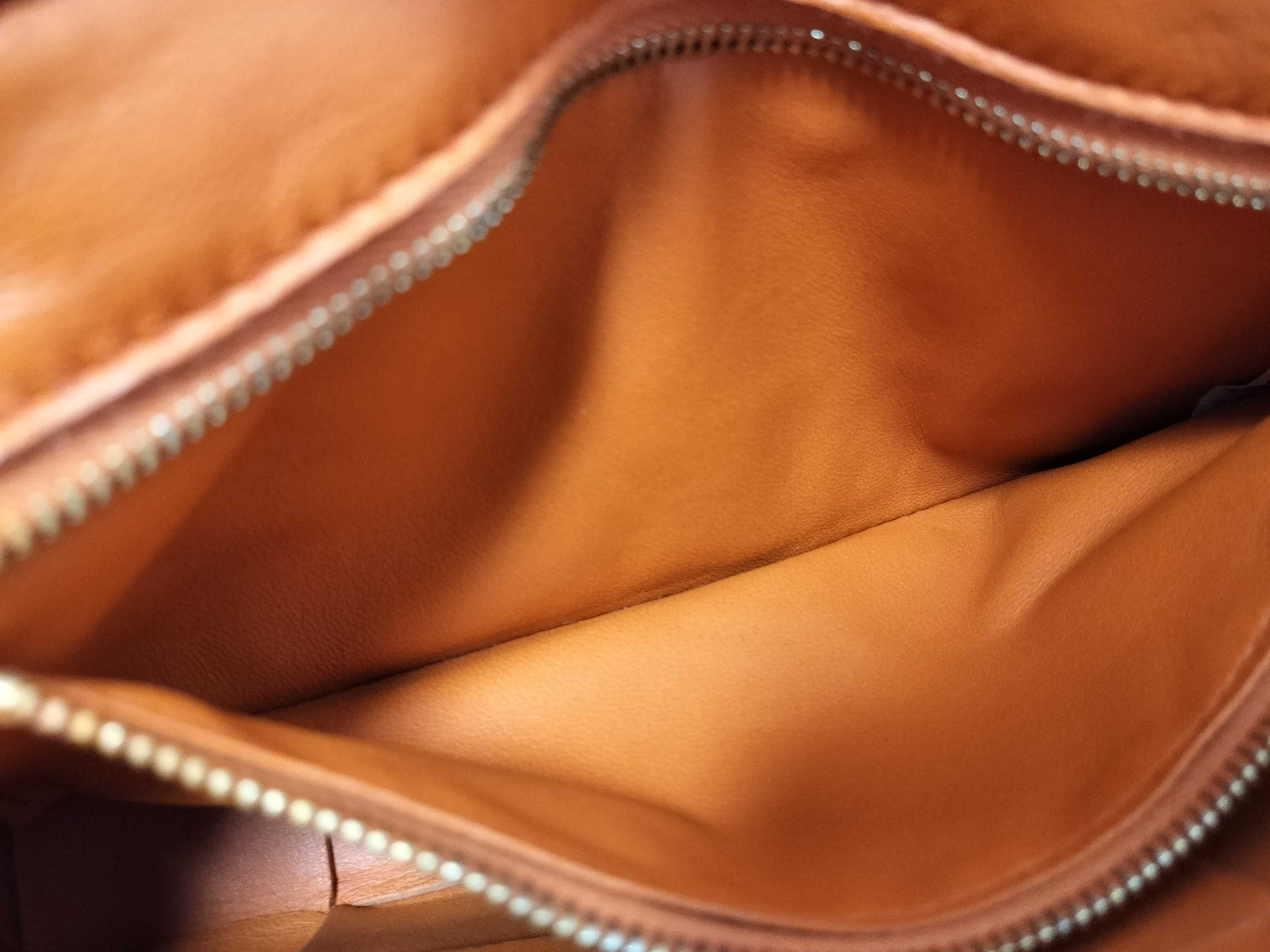 Intrecciato Bottega Veneta Cassette Shoulder Bag — view 12