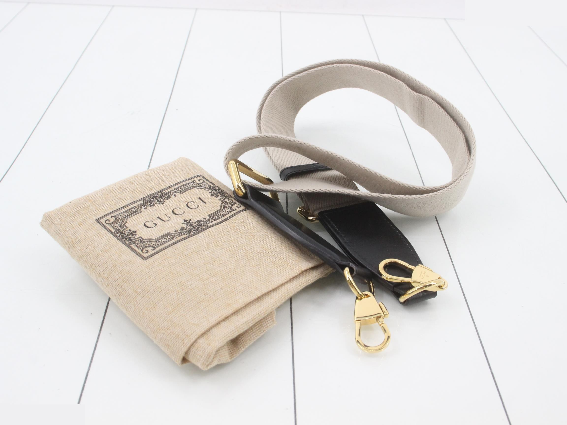 GG Matelassé 2-Way Handbag — view 7