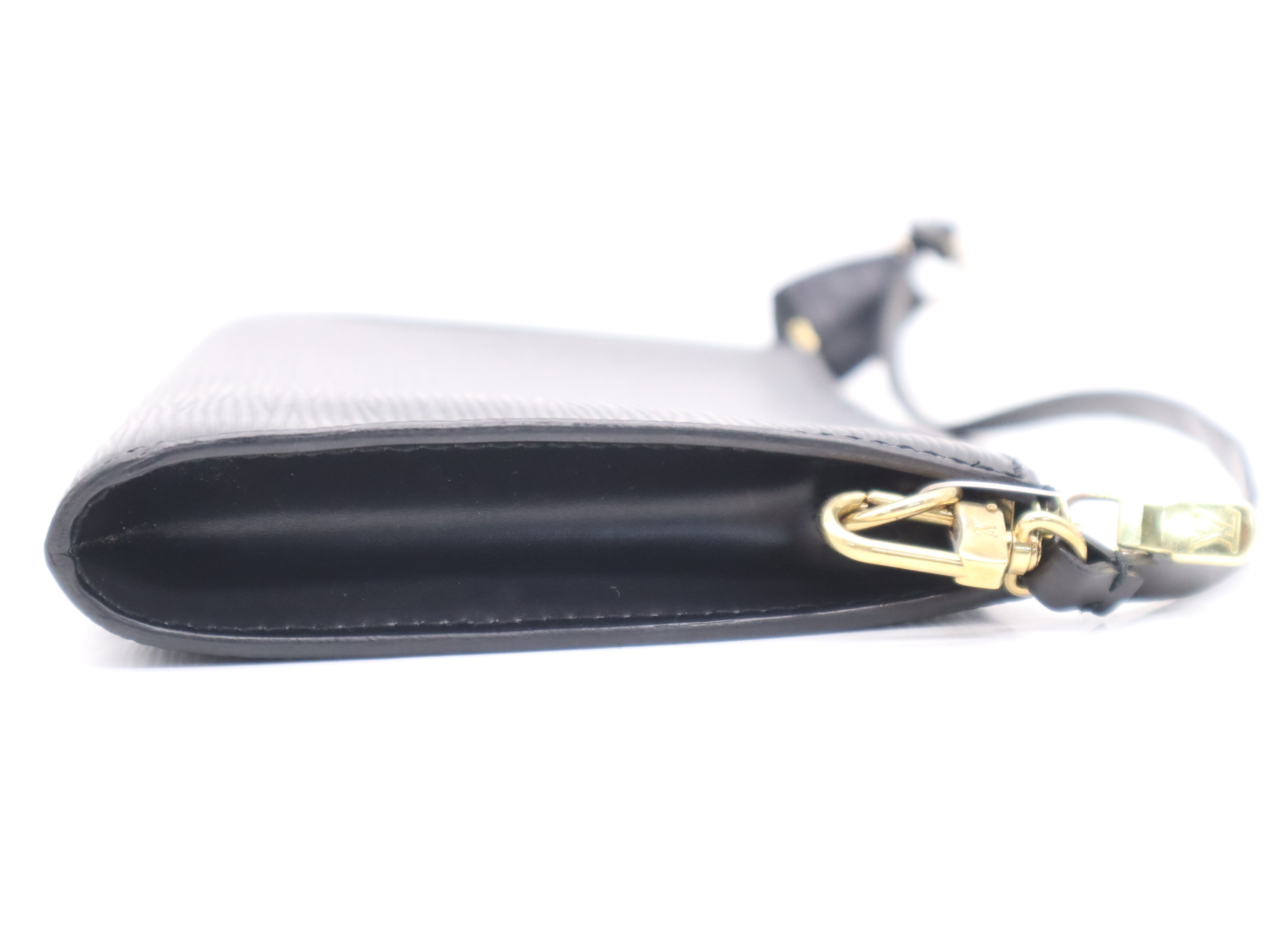 M52942 Epi Pochette Accessoires Noir Pouch — view 5
