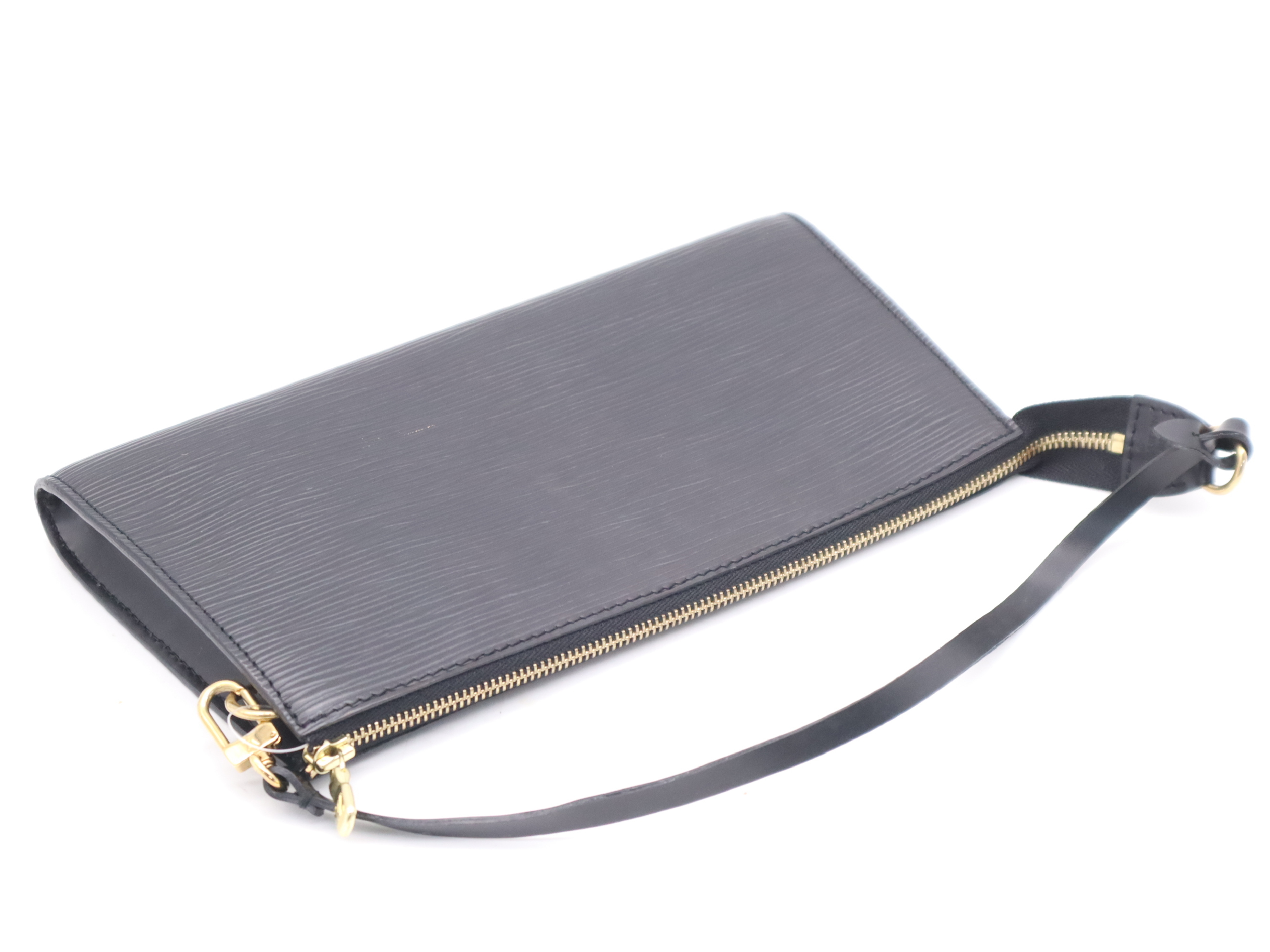 M52942 Epi Pochette Accessoires Noir Pouch — view 6