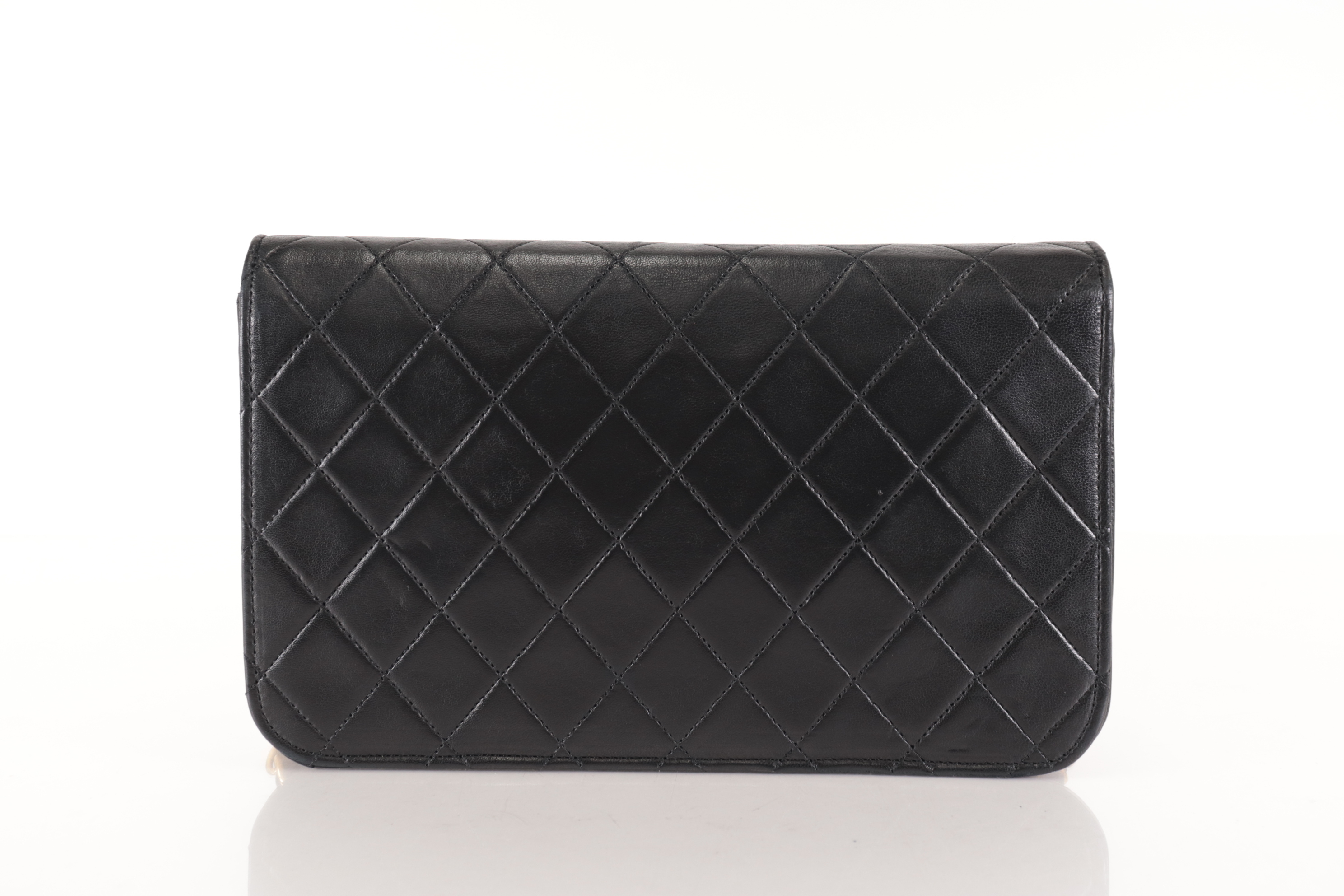 Matelassé Lambskin Full Flap Push Chain Shoulder Bag — view 2