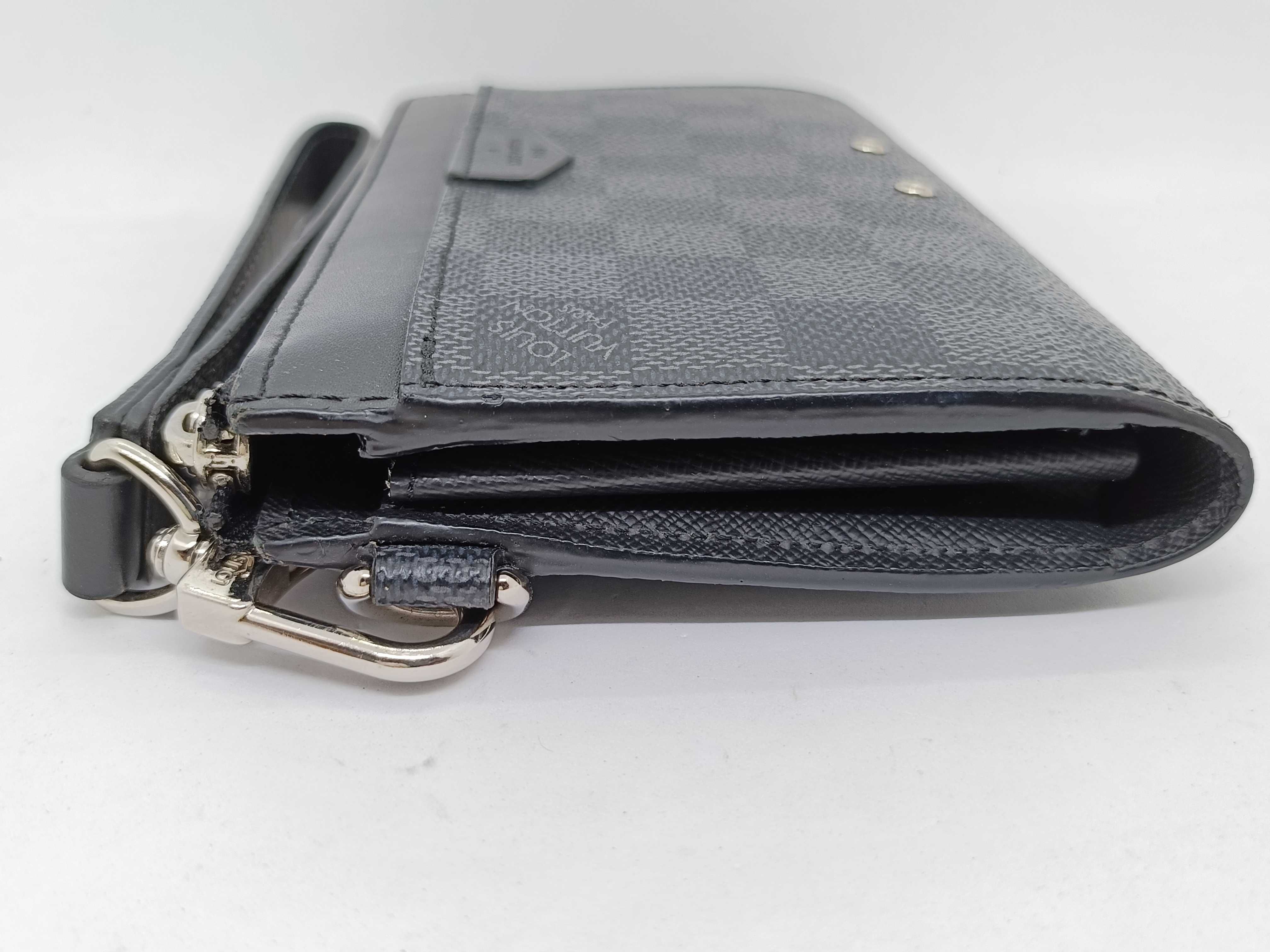 Damier Graphite Zippy Dragonne Wallet N60379 — view 4