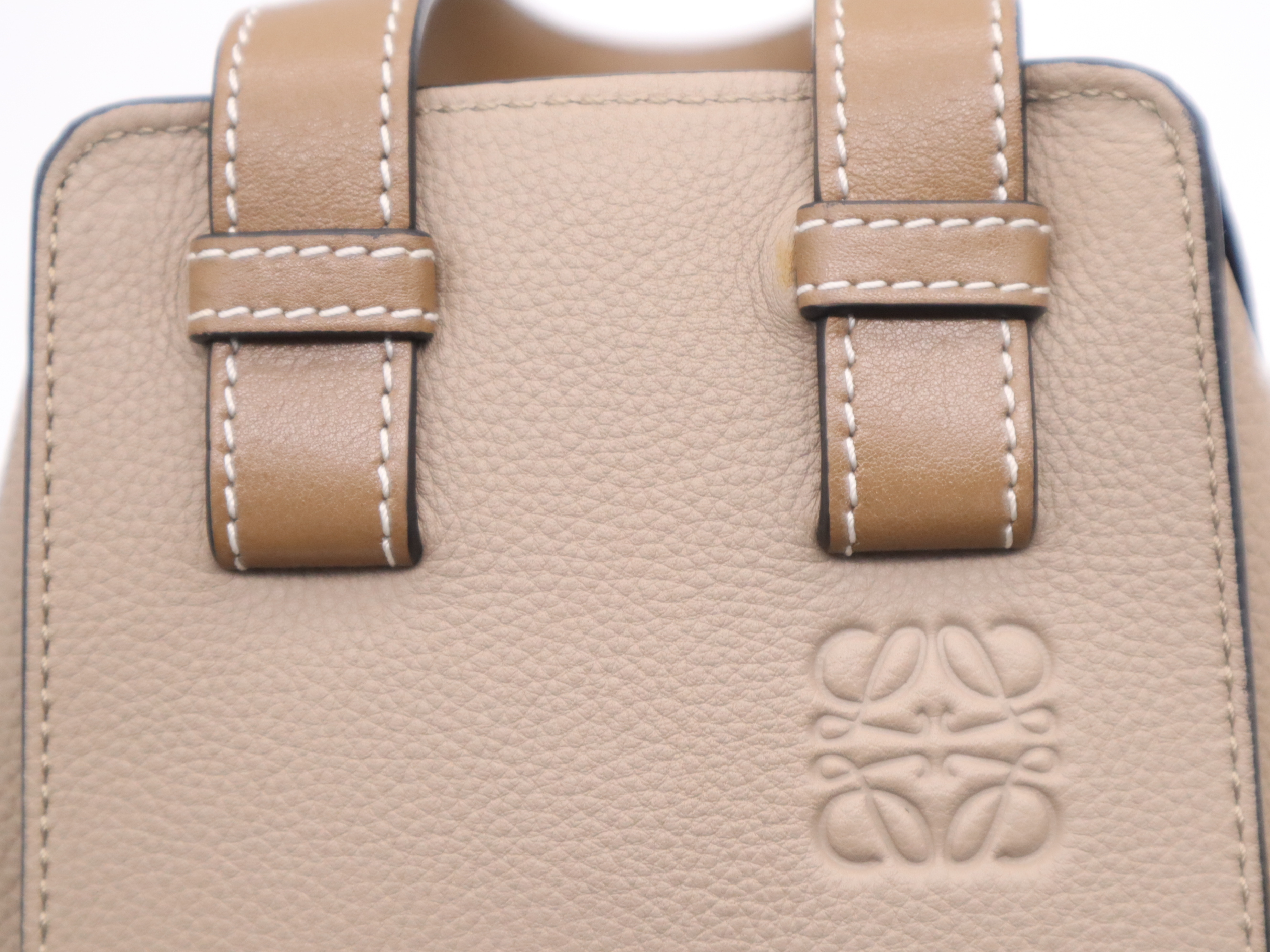 Leather Hammock Small 2-Way Handbag, Beige, with Shoulder Strap — view 7