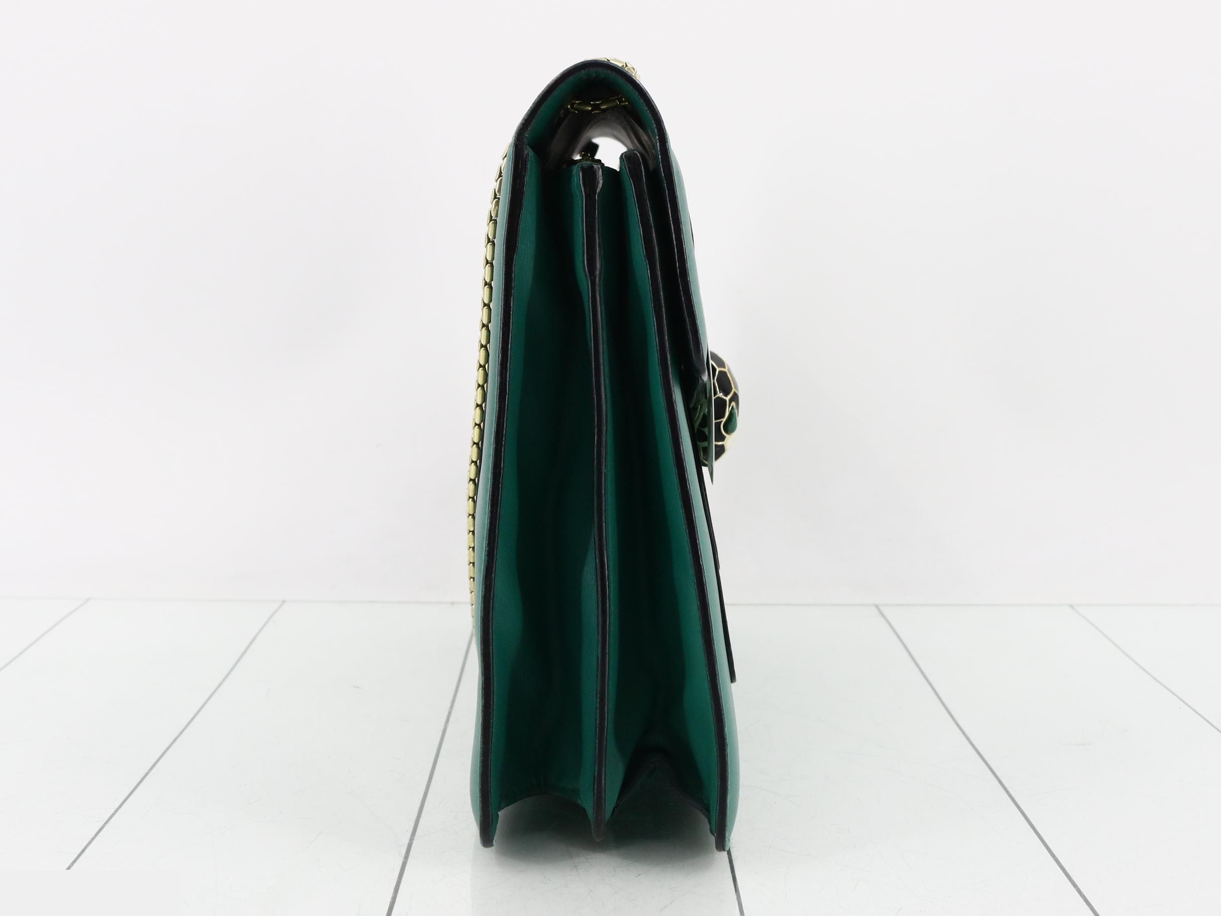 handbag — view 4