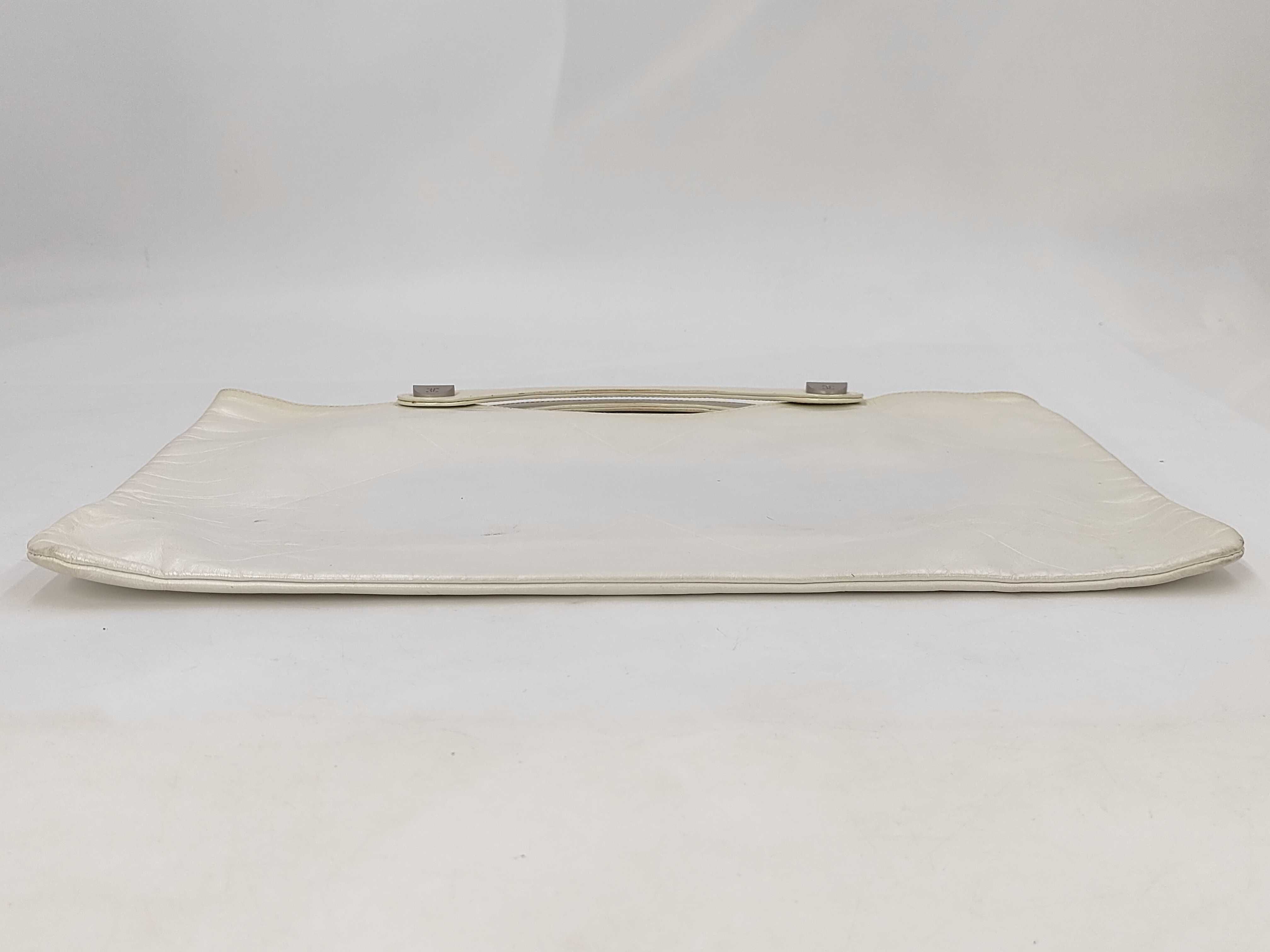 Matelassé handbag, pearl white, item number 5. — view 3